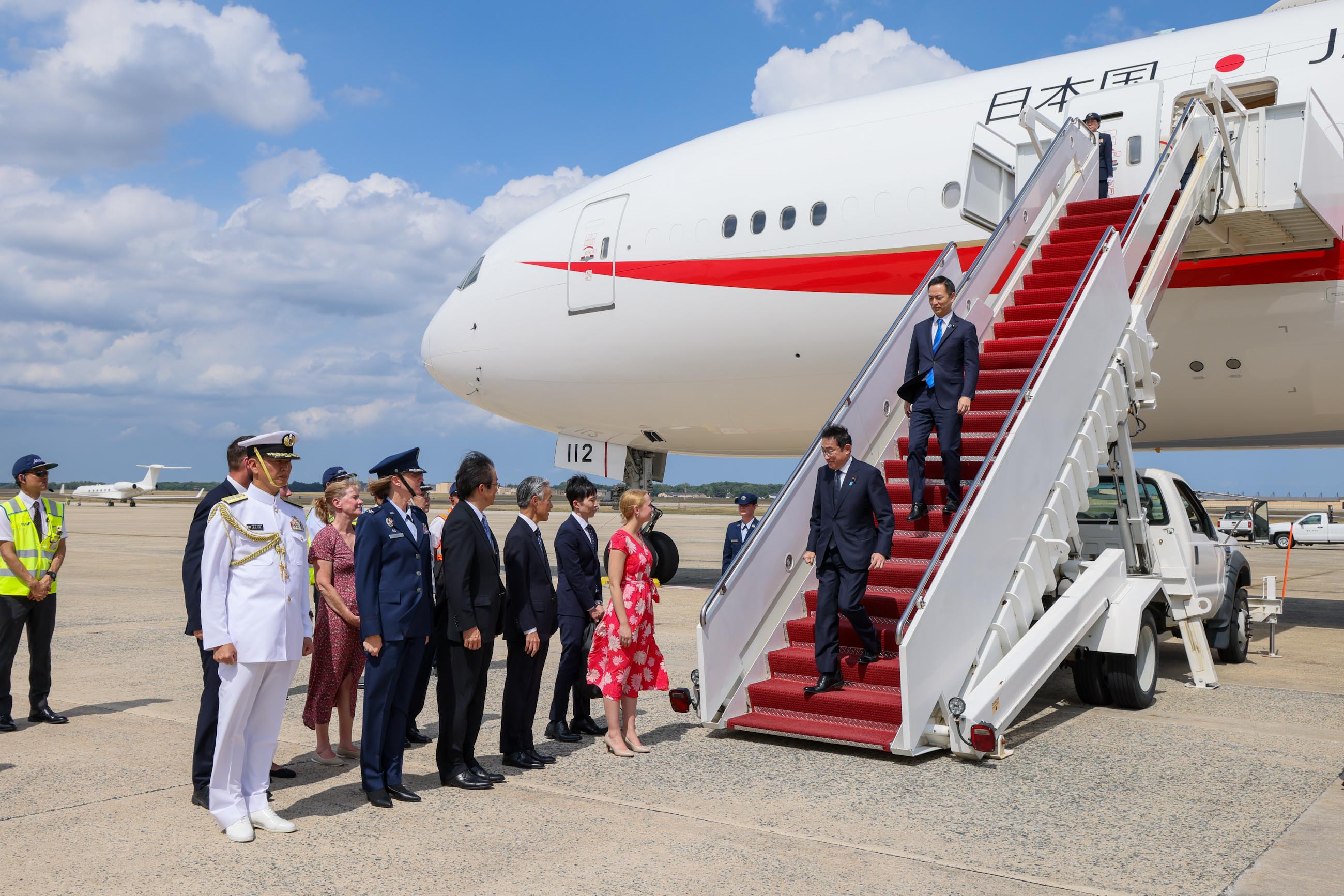 Prime Minister Kishida arriving in Washington DC (3)