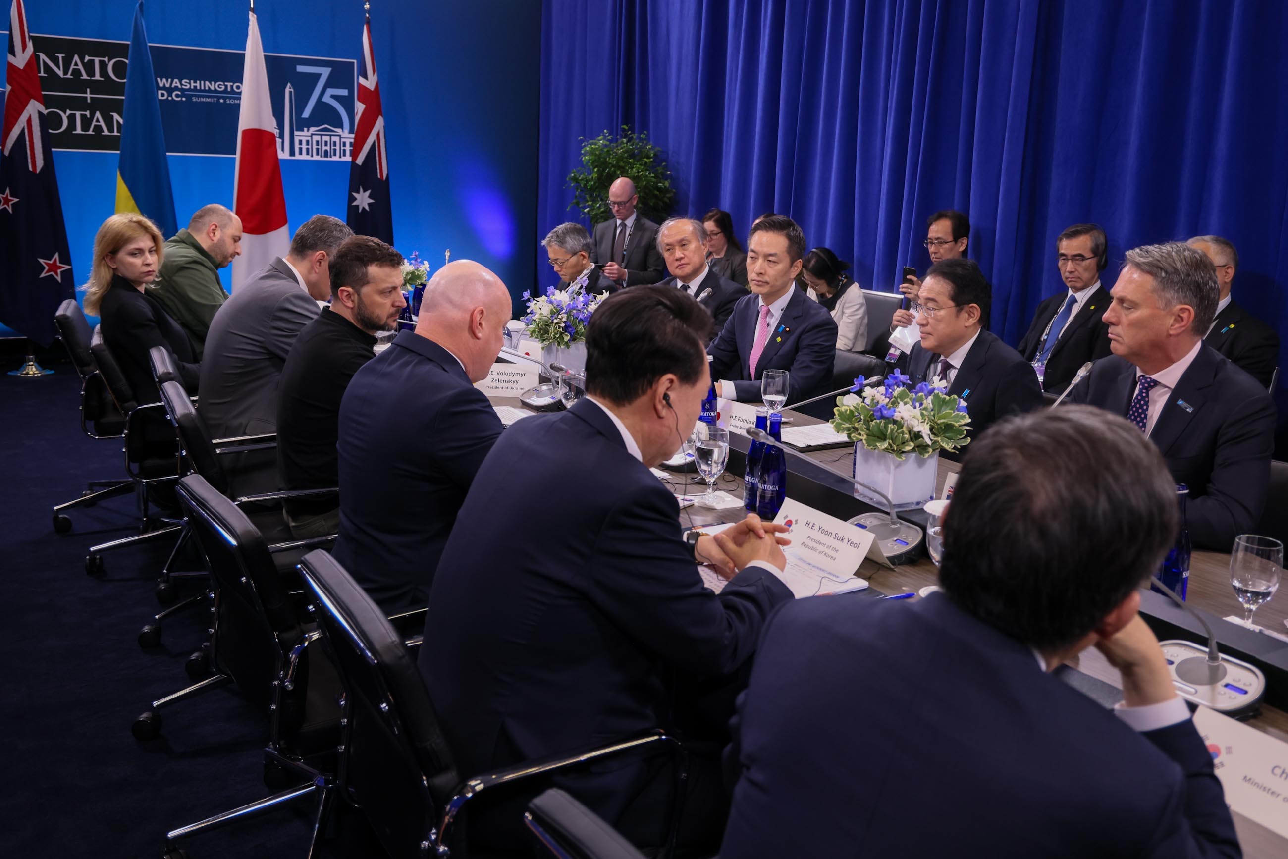 Japan-Australia-New Zealand-ROK + Ukraine Leaders’ Meeting (3)