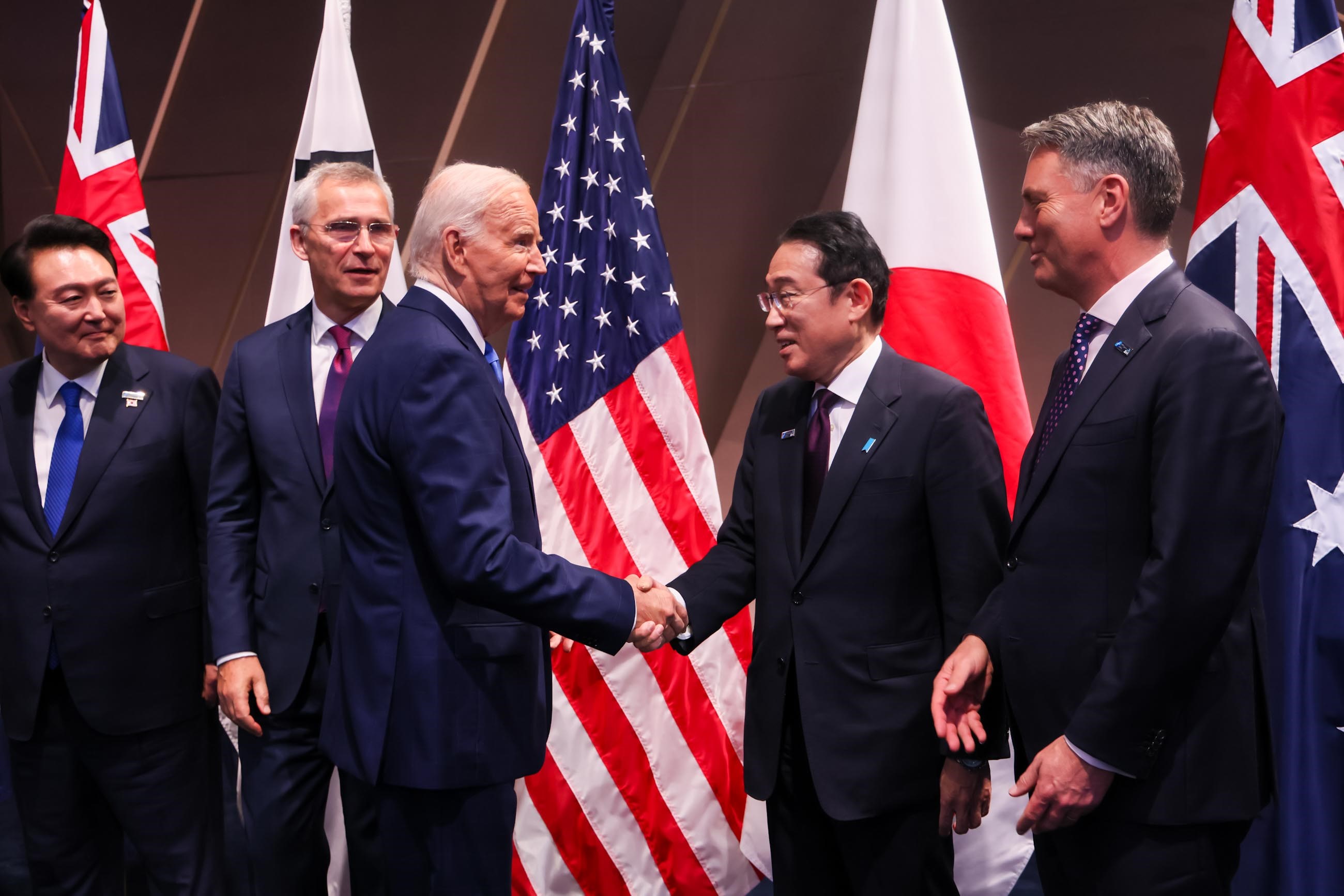 Informal Talks among Japan-Australia-New Zealand-ROK (IP4) Leaders and US President Biden (2)