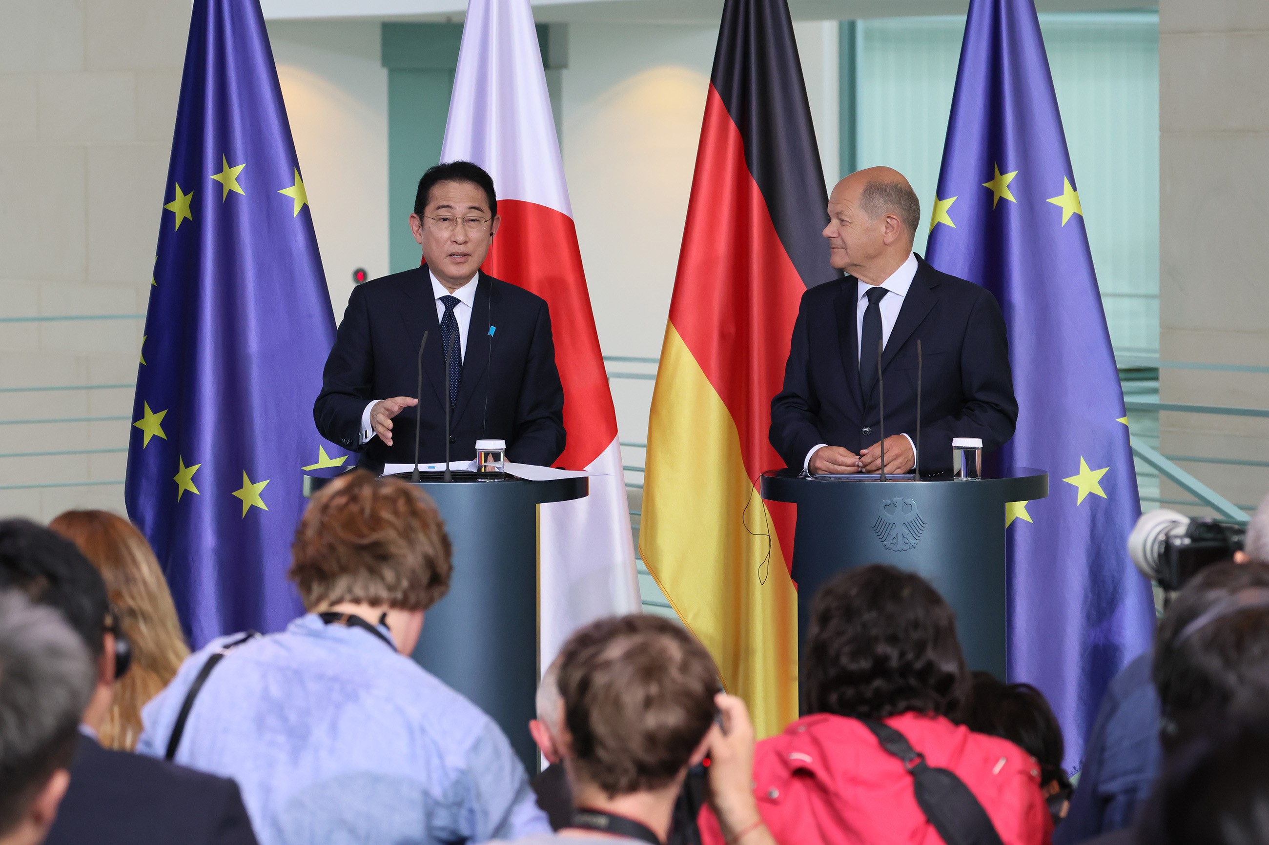 Joint Press Conference with Chancellor Scholz (3)