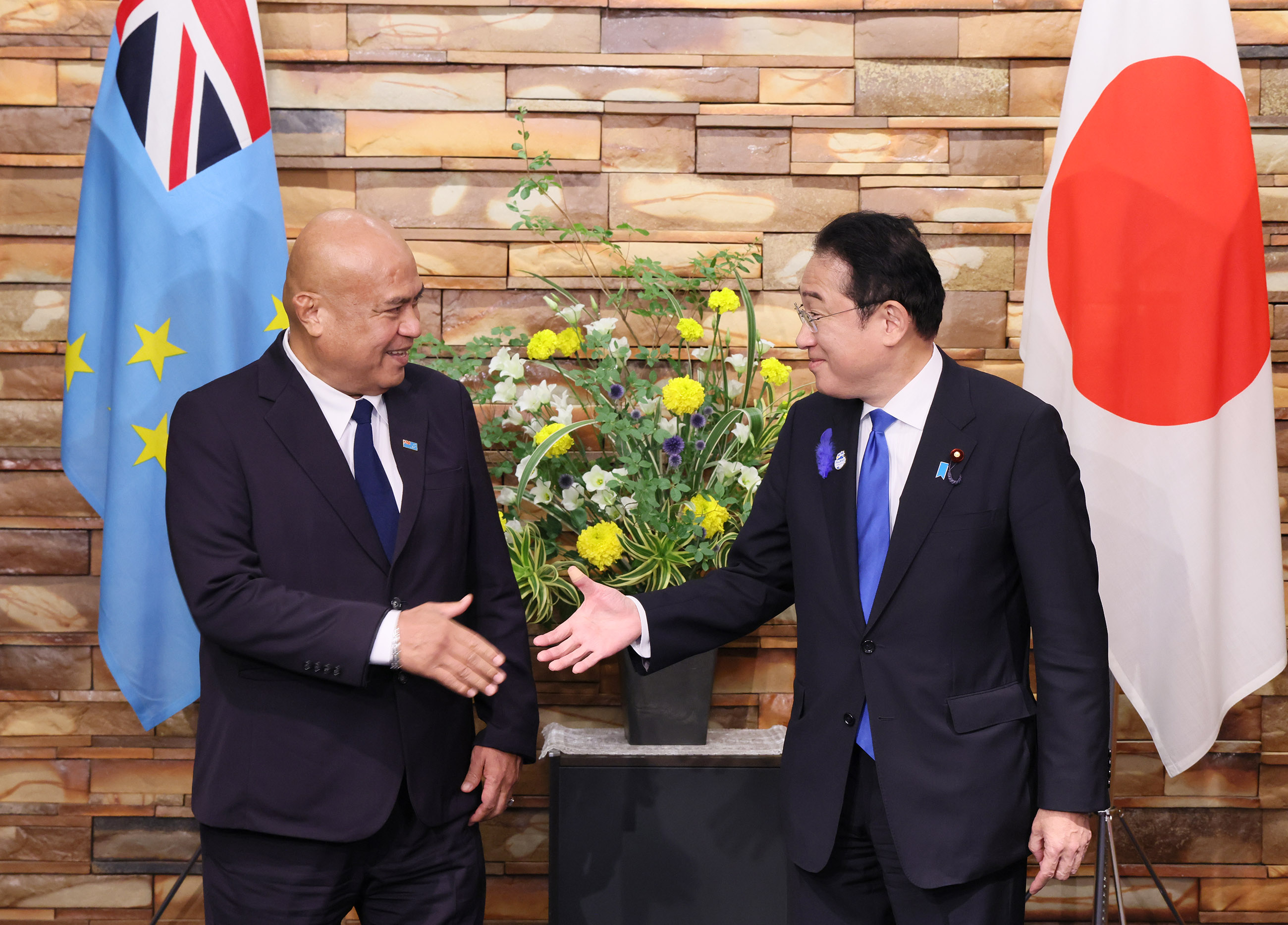 Japan – Tuvalu Summit Meeting (2)