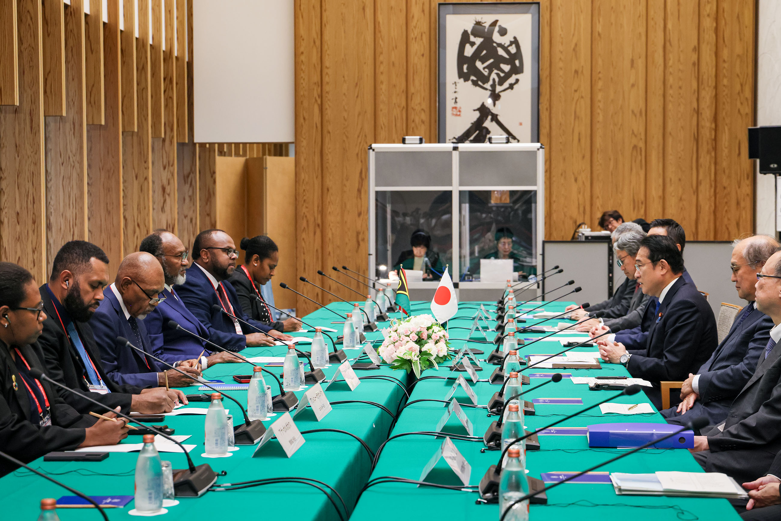 Japan – Vanuatu Summit Meeting (4)