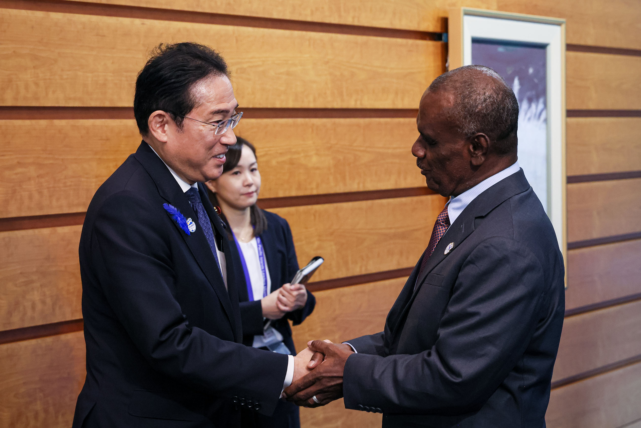 Japan–Solomon Islands Summit Meeting (1)