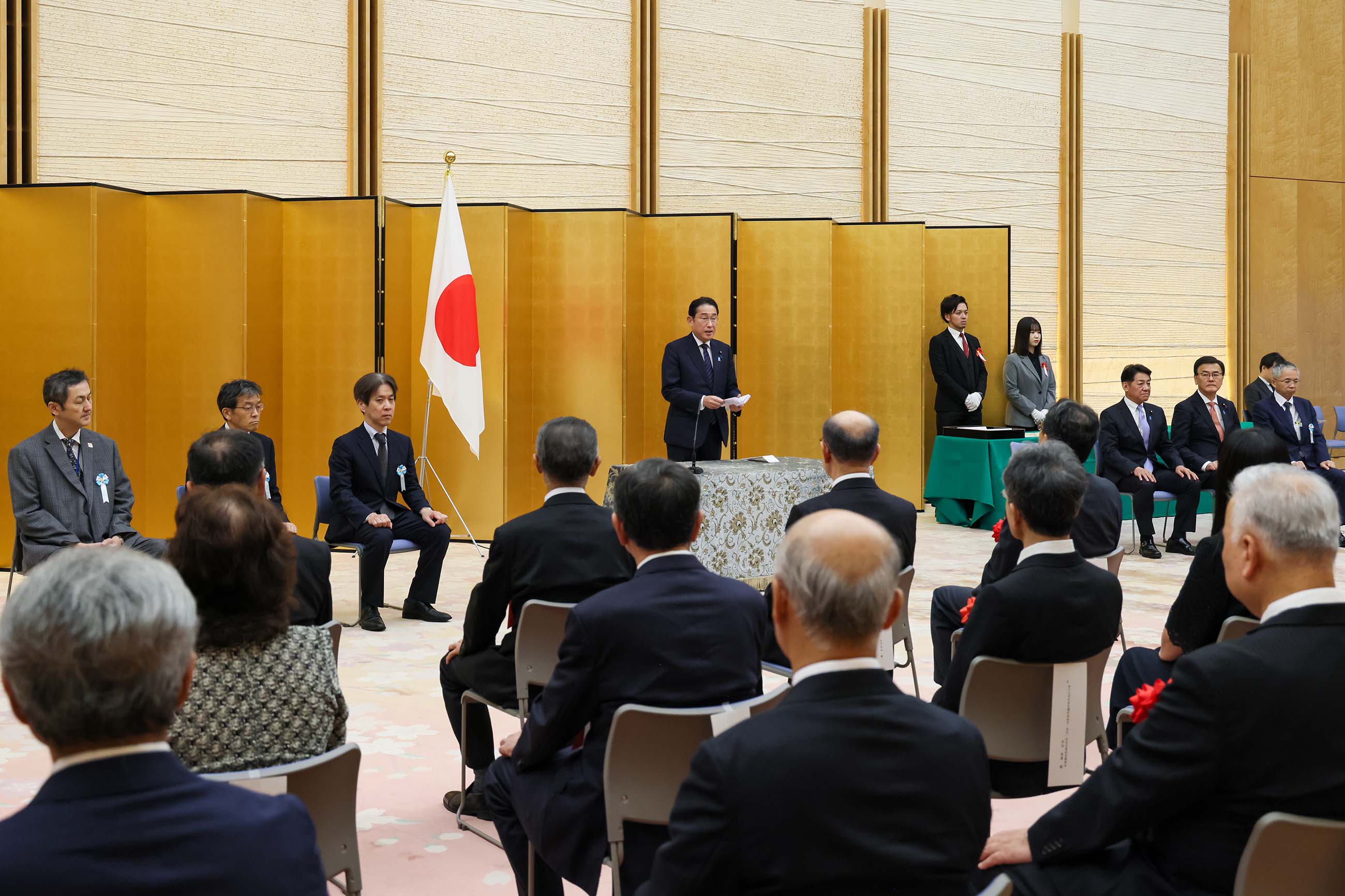 Prime Minister Kishida delivering an address (2)