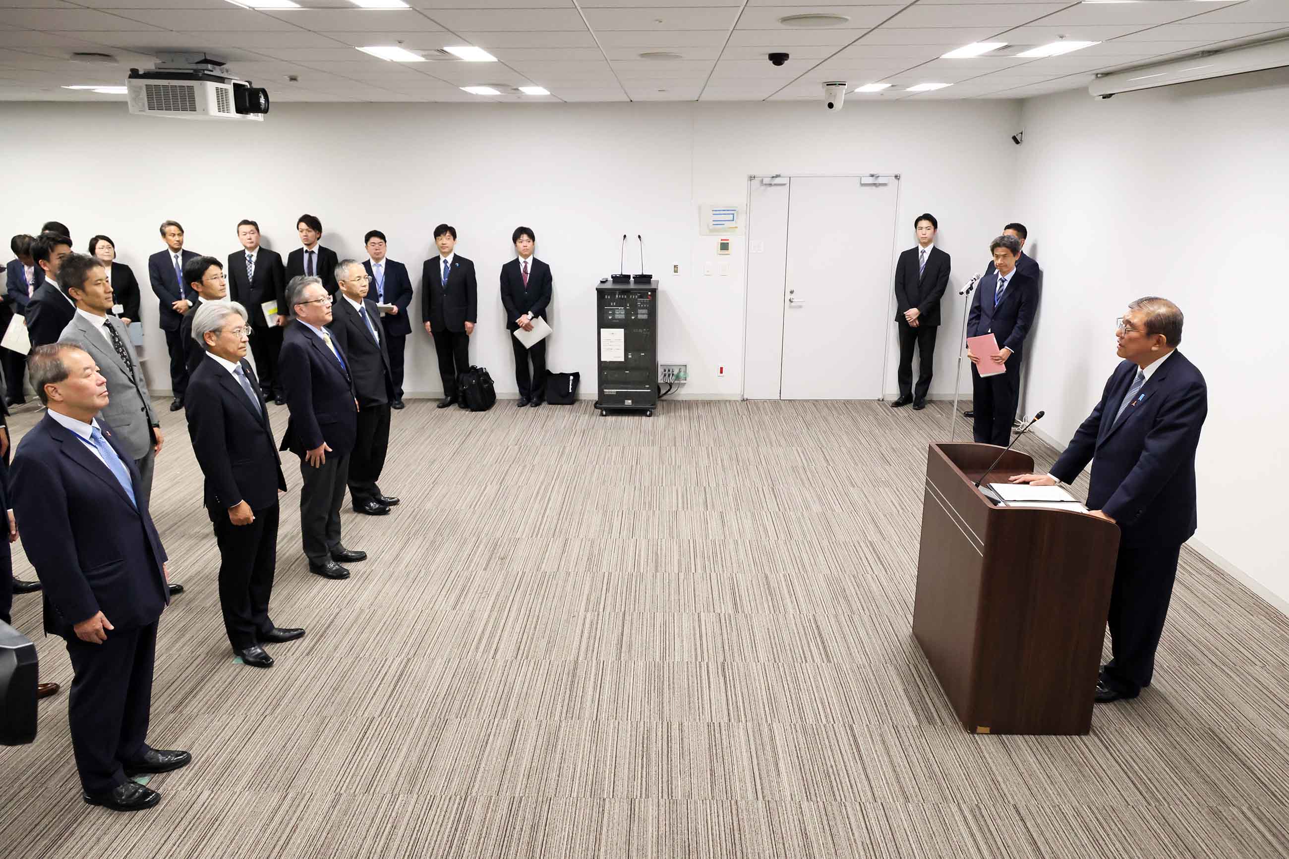 Prime Minister Ishiba delivering an address (1)