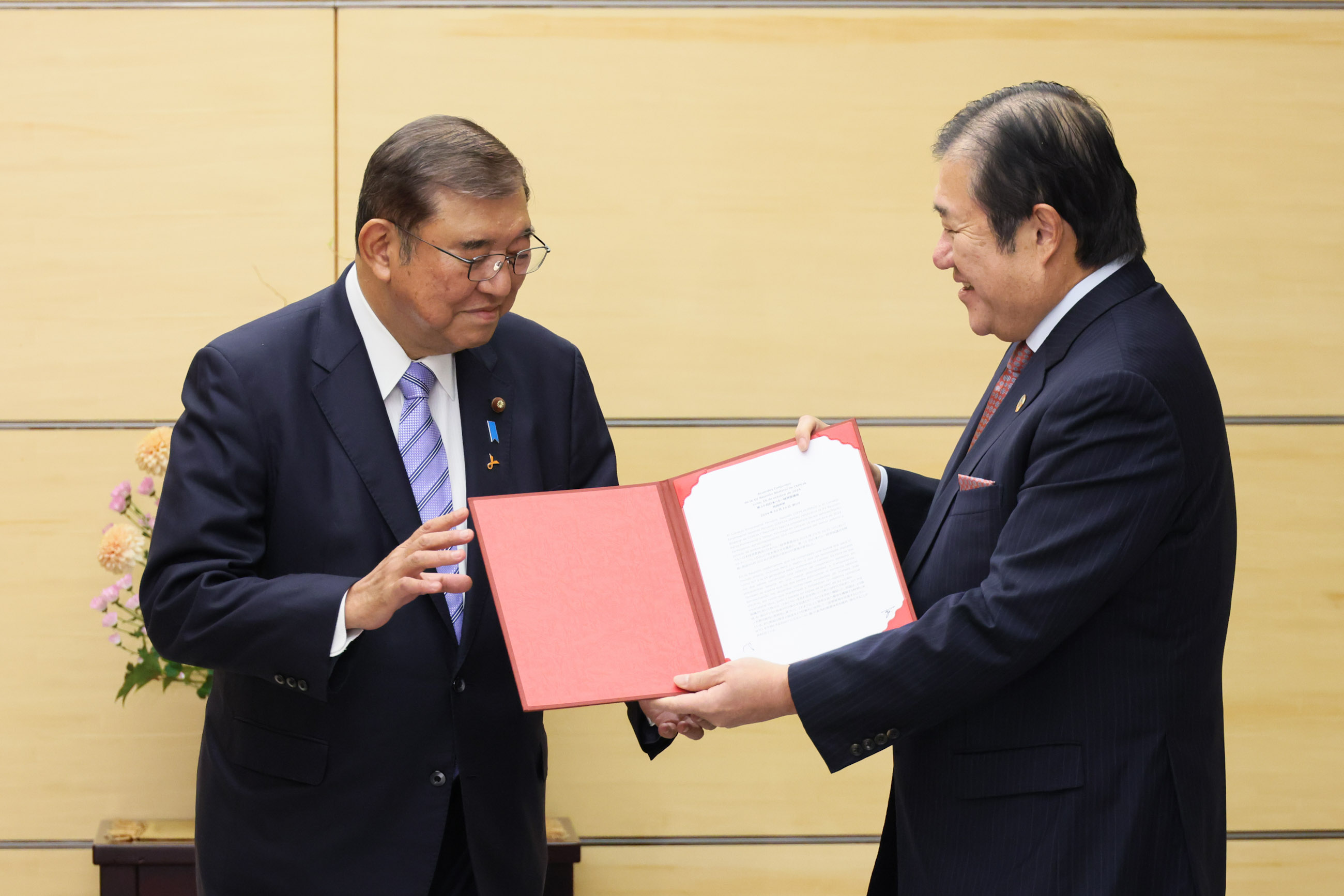 Prime Minister Ishiba receiving a courtesy call (5)