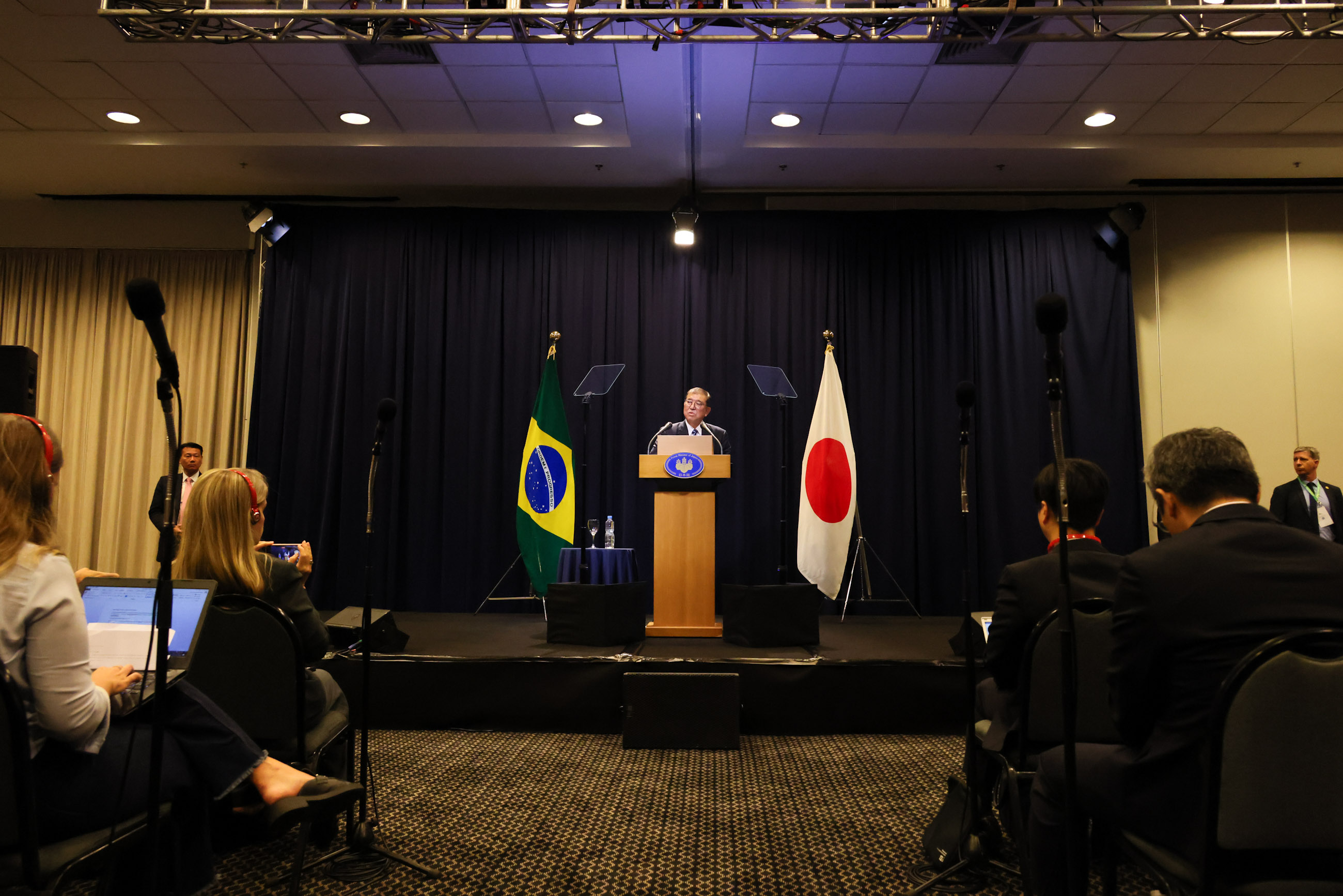 PM Ishiba holding a press conference (3)