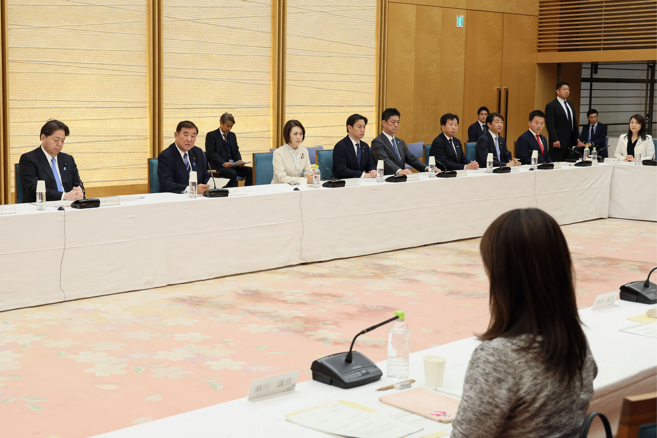 Prime Minister Ishiba wrapping up the meeting (3)