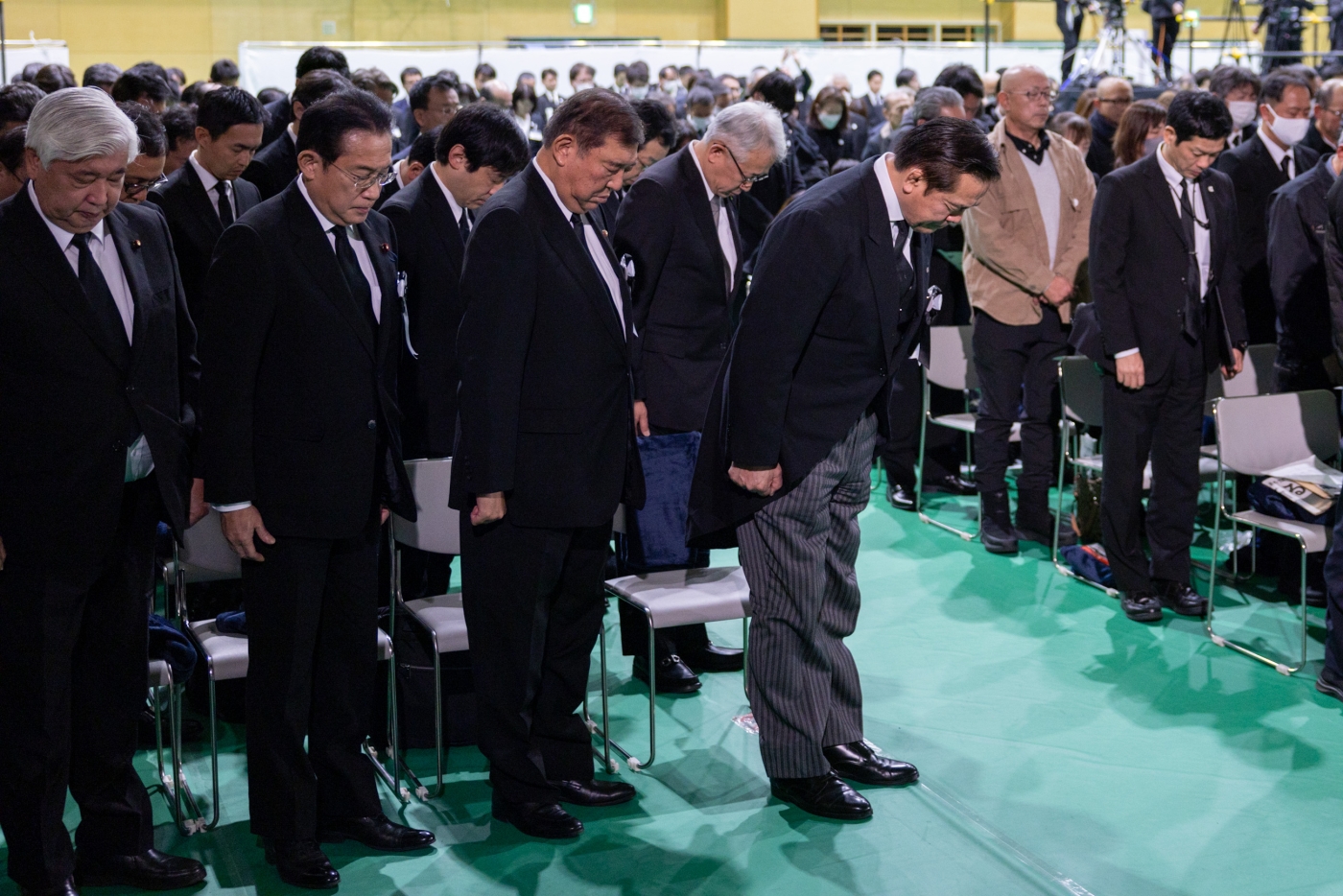 Prime Minister Ishiba offering a moment of silence (1)