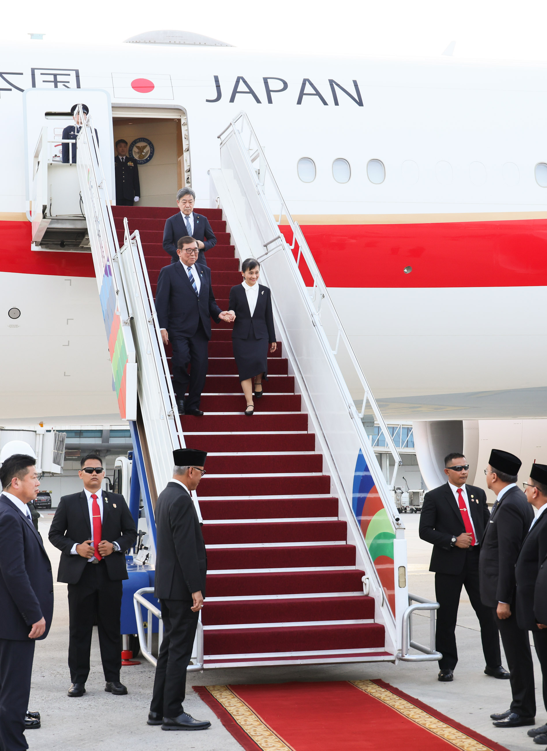 Prime Minister Ishiba arriving in Jakarta (2)