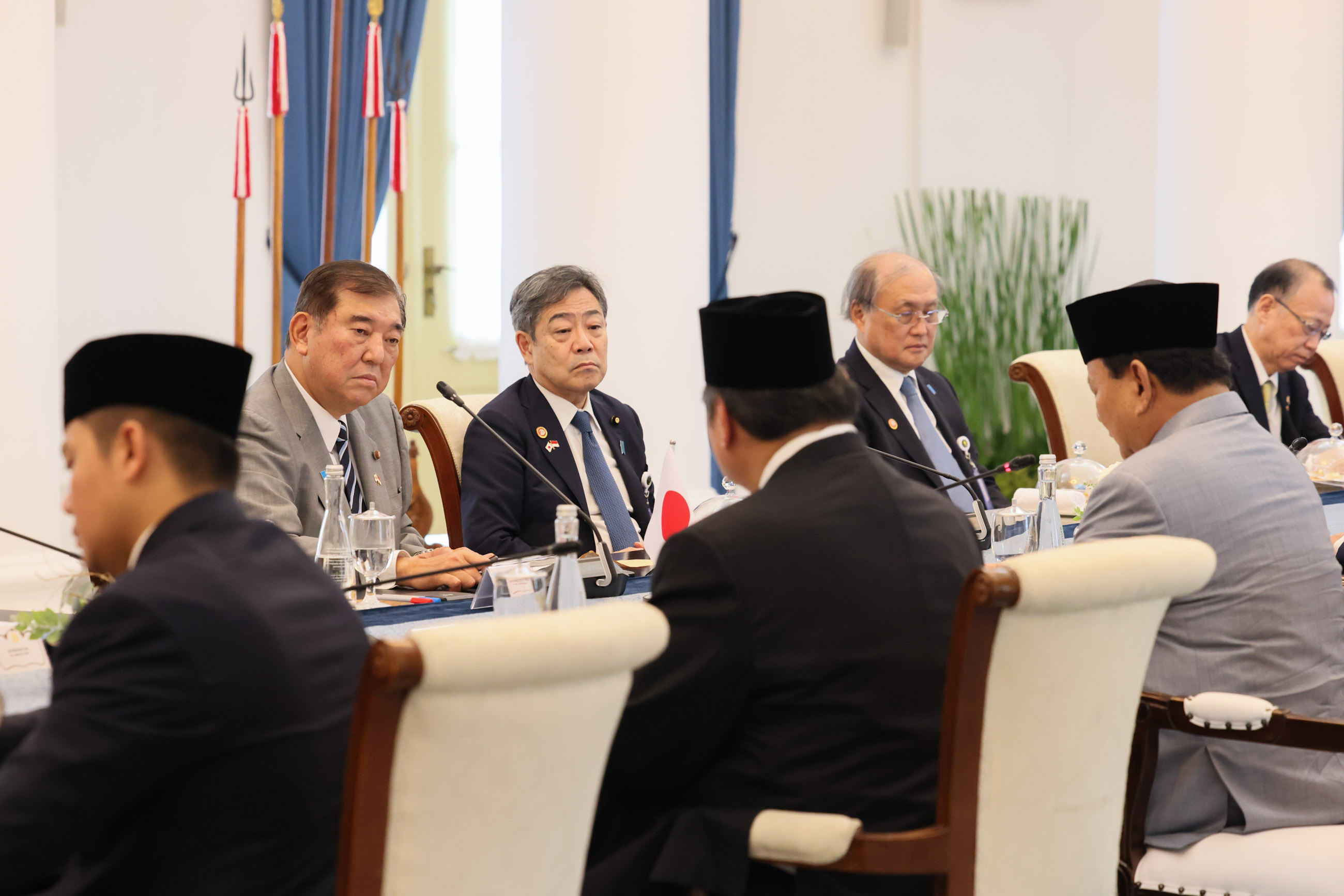 Japan-Indonesia Summit Meeting (expanded meting) (1)