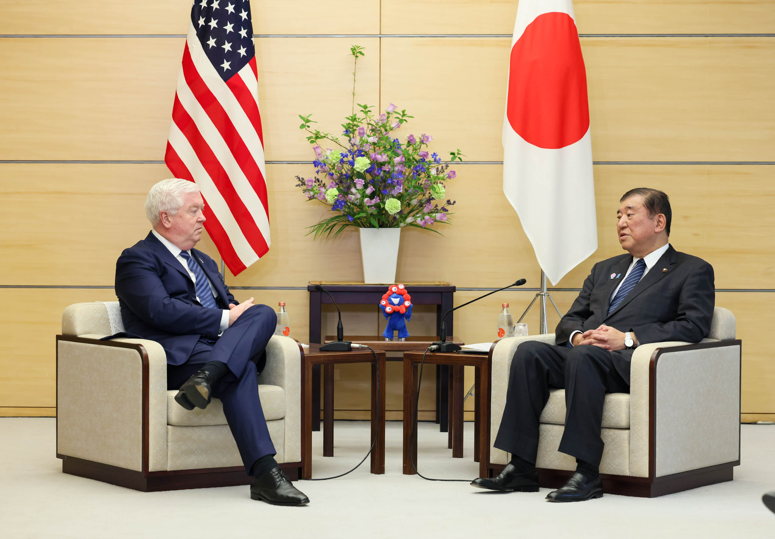 Prime Minister Ishiba receiving a courtesy call (4)