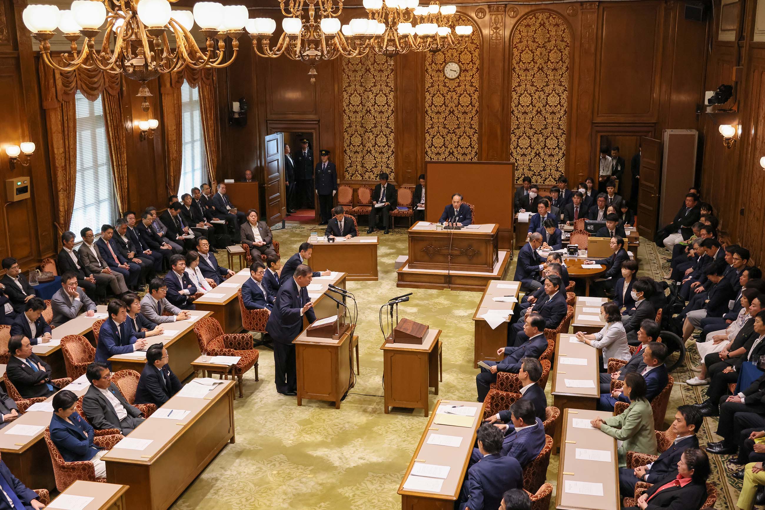 Prime Minister Ishiba making a statement (3)