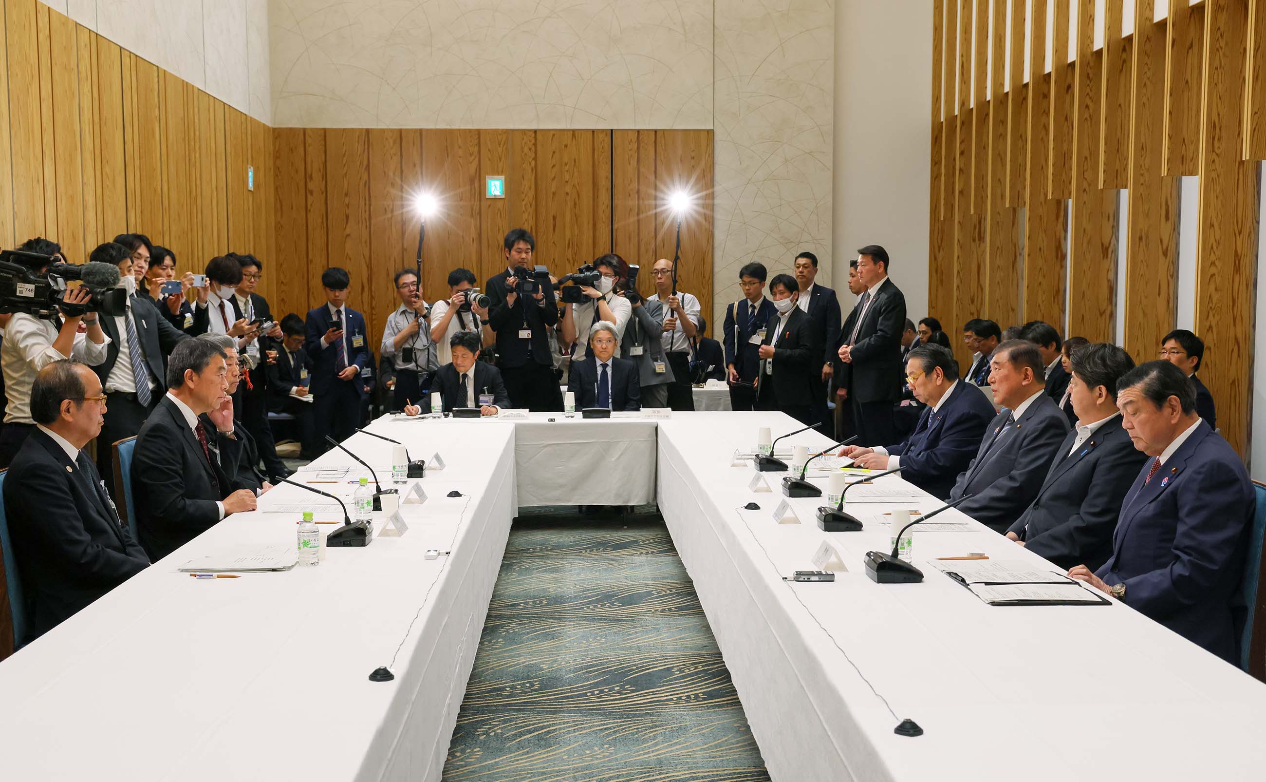 Prime Minister Ishiba delivering an address (3)