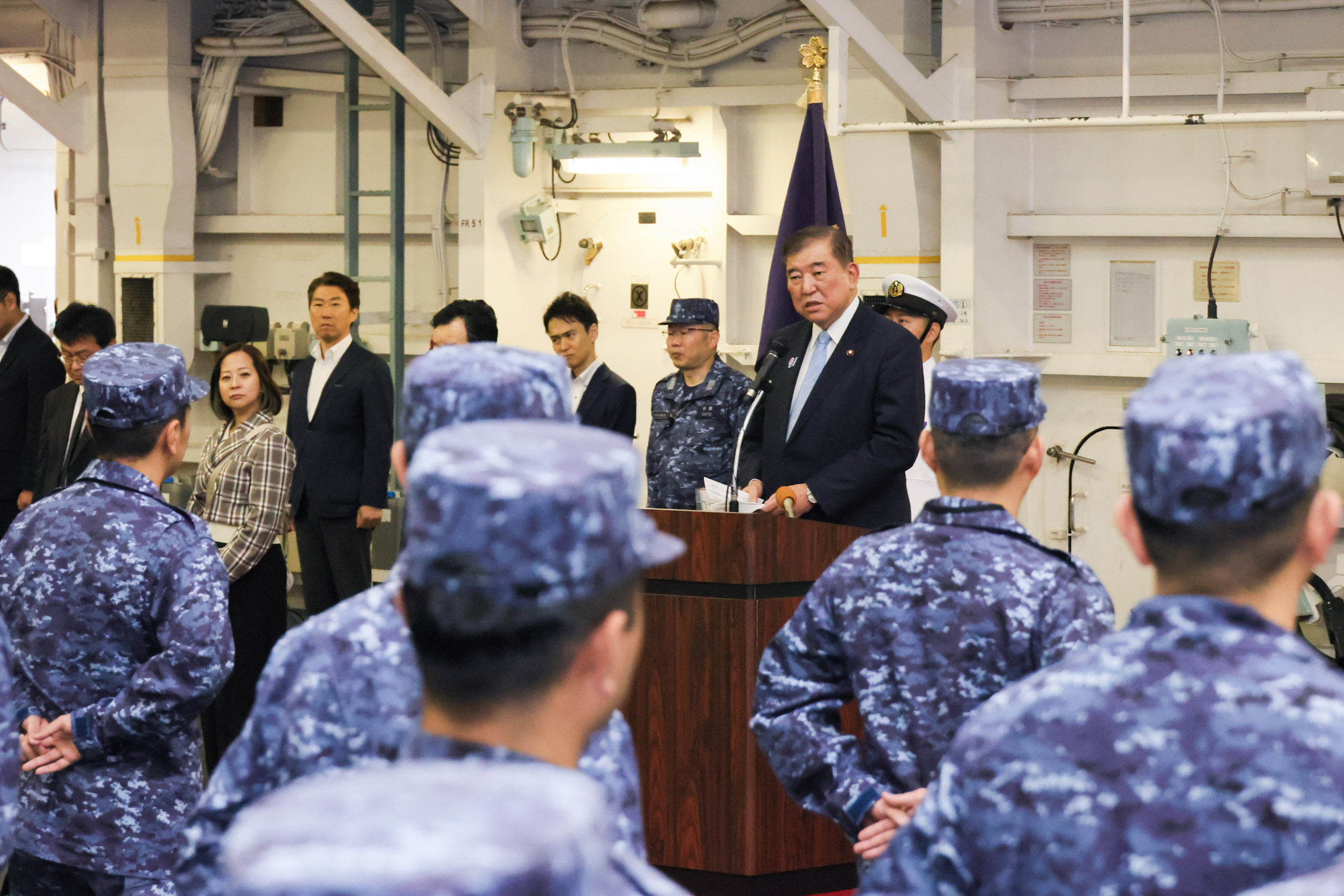 Prime Minister Ishiba delivering an address to the JMSDF personnel (3)