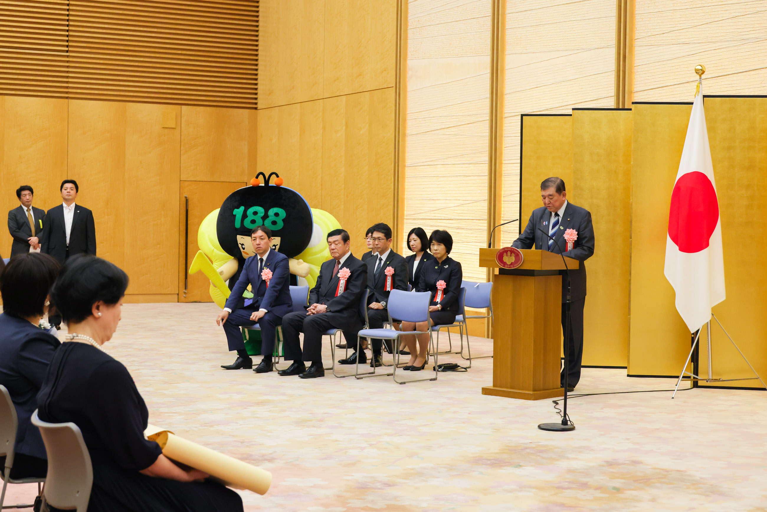Prime Minister Ishiba delivering an address (2)
