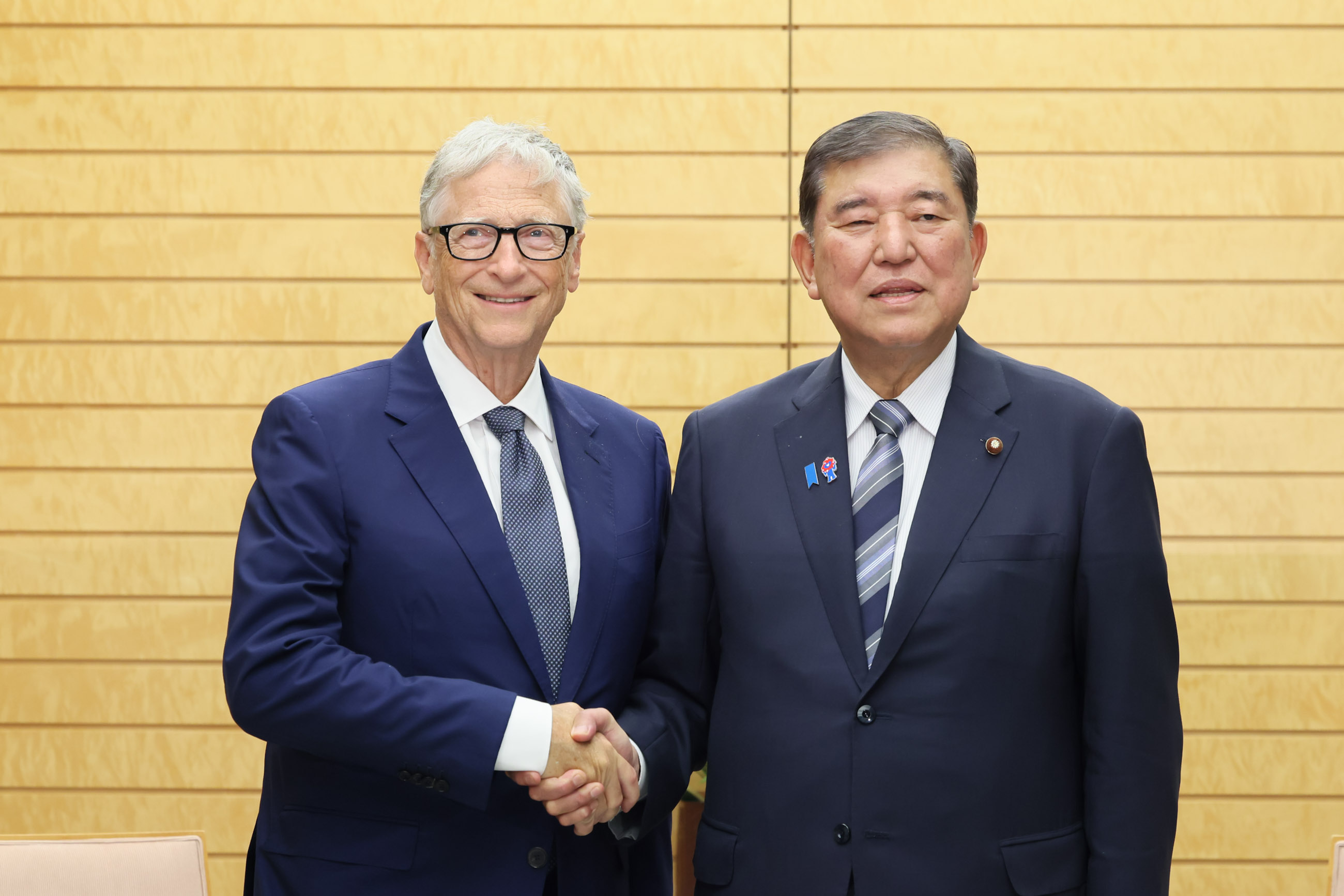 Prime Minister Ishiba receiving a courtesy call (1)