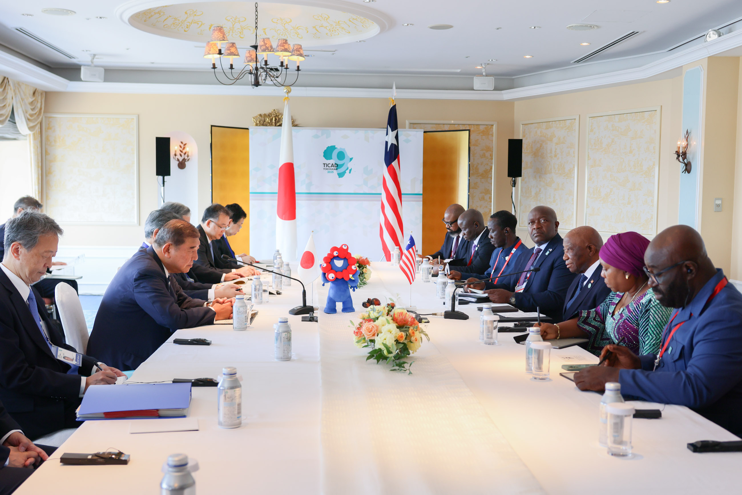 Japan-Liberia Summit Meeting (2)