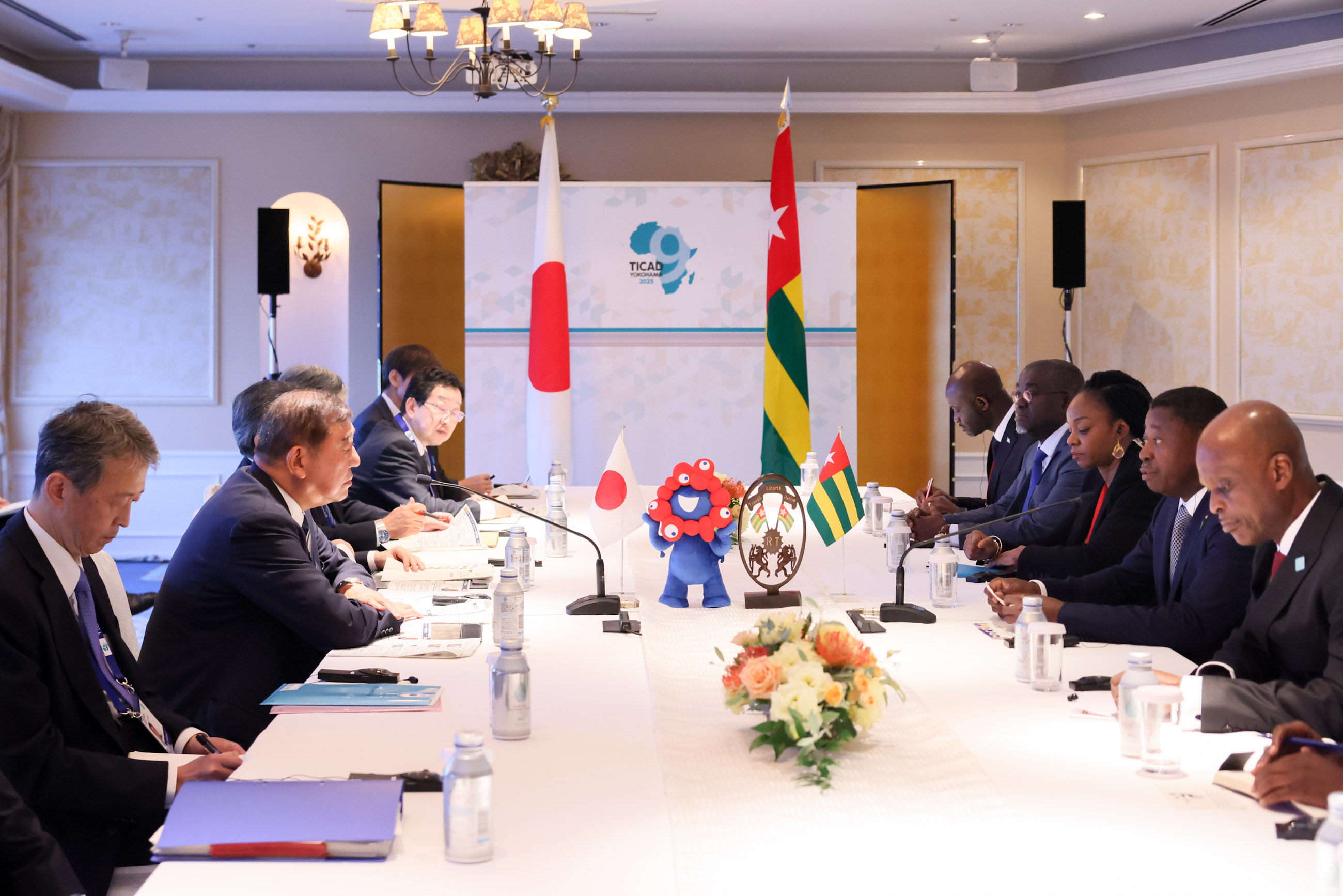 Japan-Togo Summit Meeting (2)