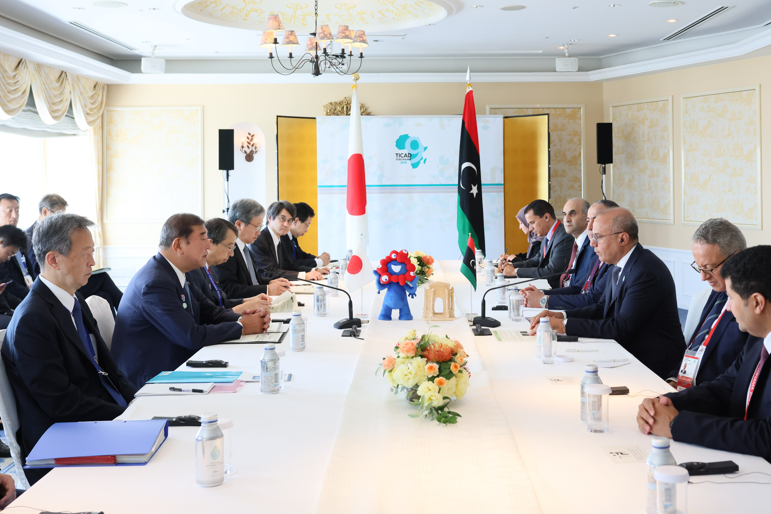 Prime Minister Ishiba receiving a courtesy call from the Vice President of the Presidential Council of the State of Libya (2)