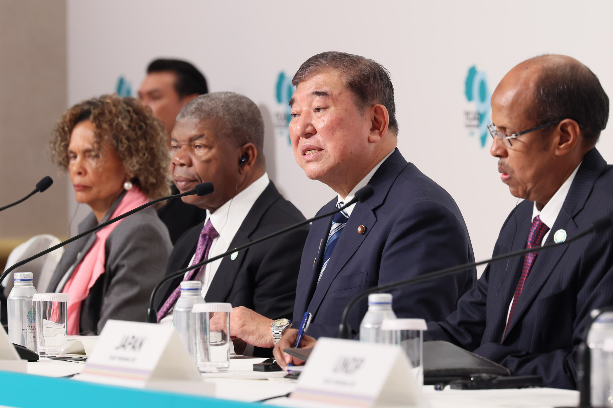 Joint Press Conference (8)