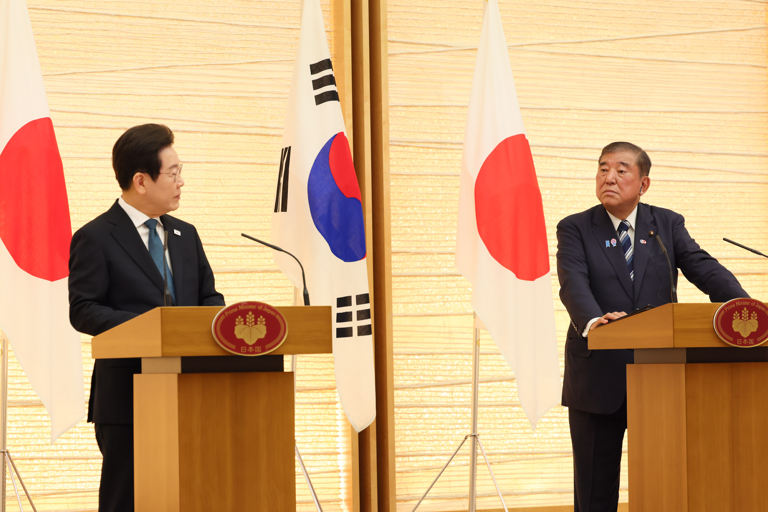 Joint Press Occasion (2)