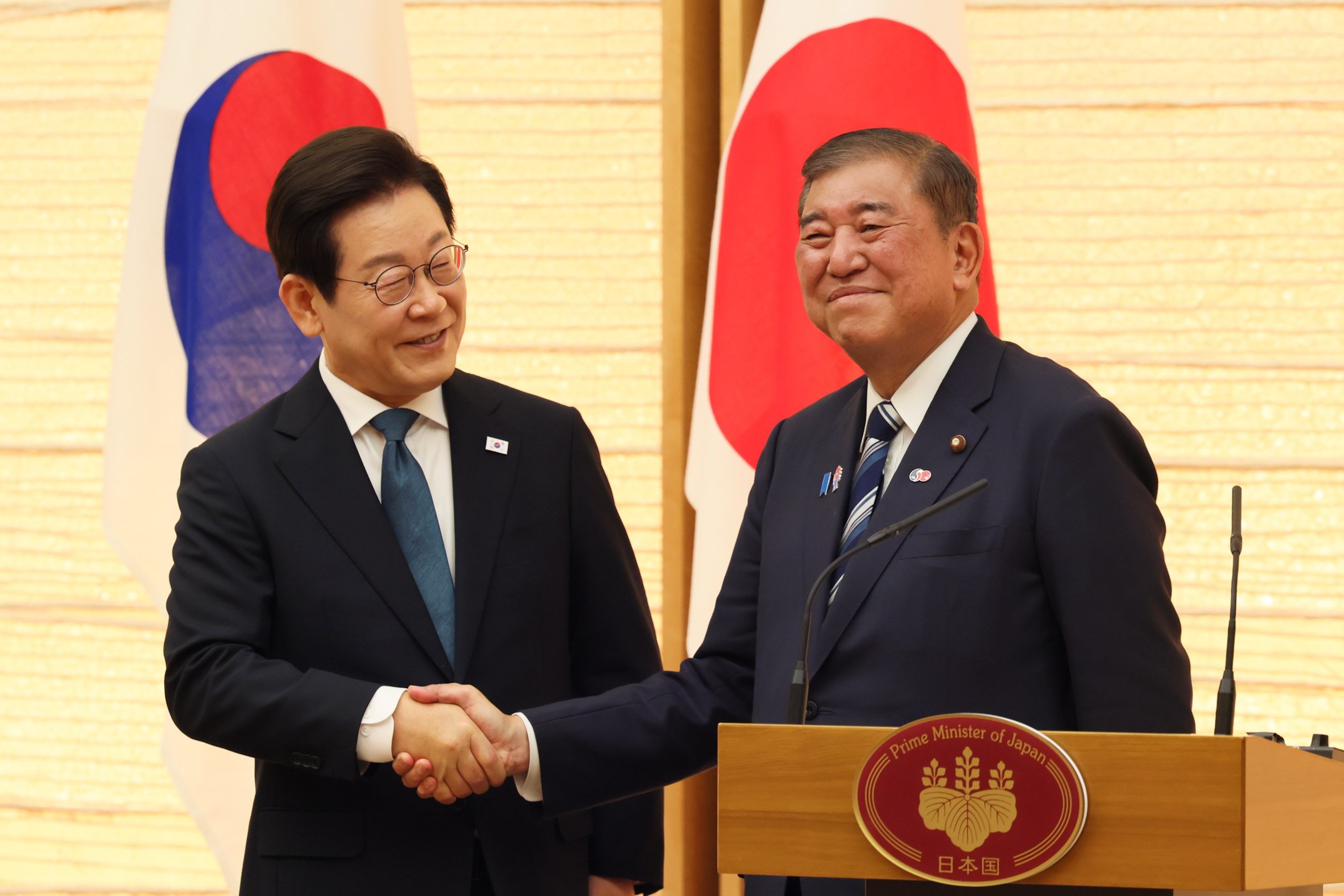 Joint Press Occasion (6)