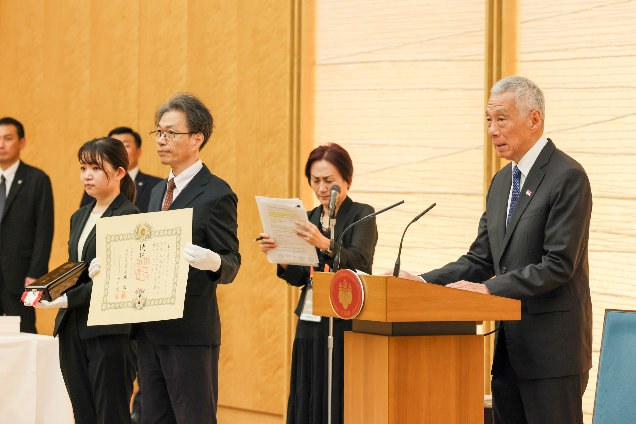 Decoration Conferment Ceremony (10)