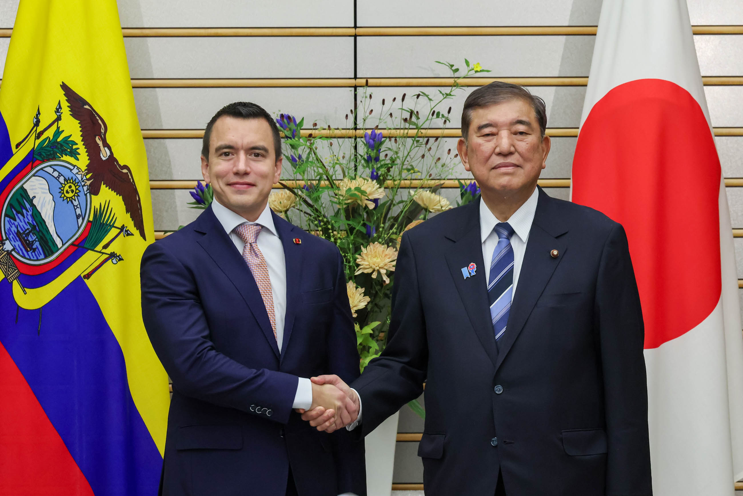 Japan-Ecuador Summit Meeting (1)