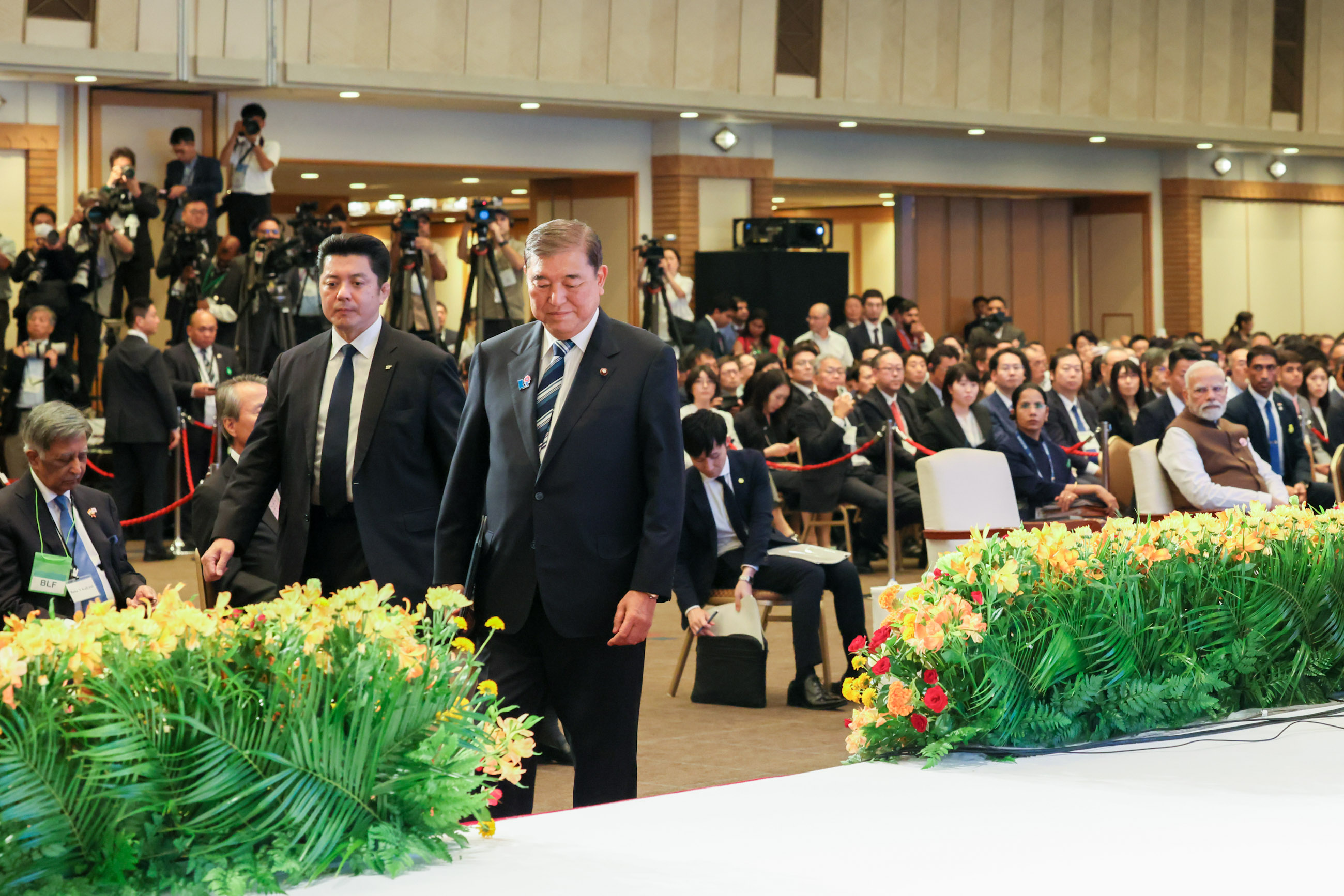 Prime Minister Ishiba delivering an address (2)