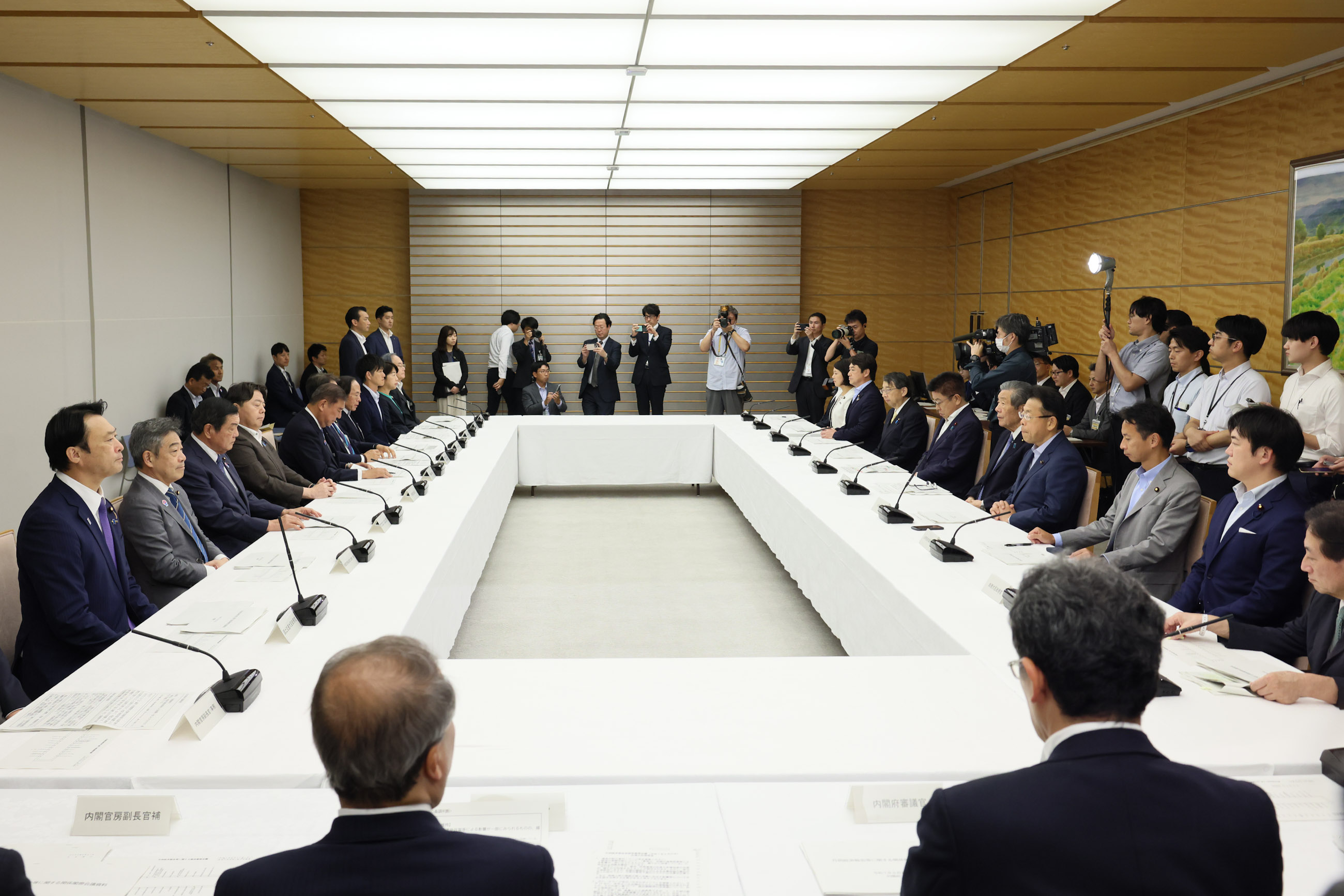 Prime Minister Ishiba attending the meeting (2)
