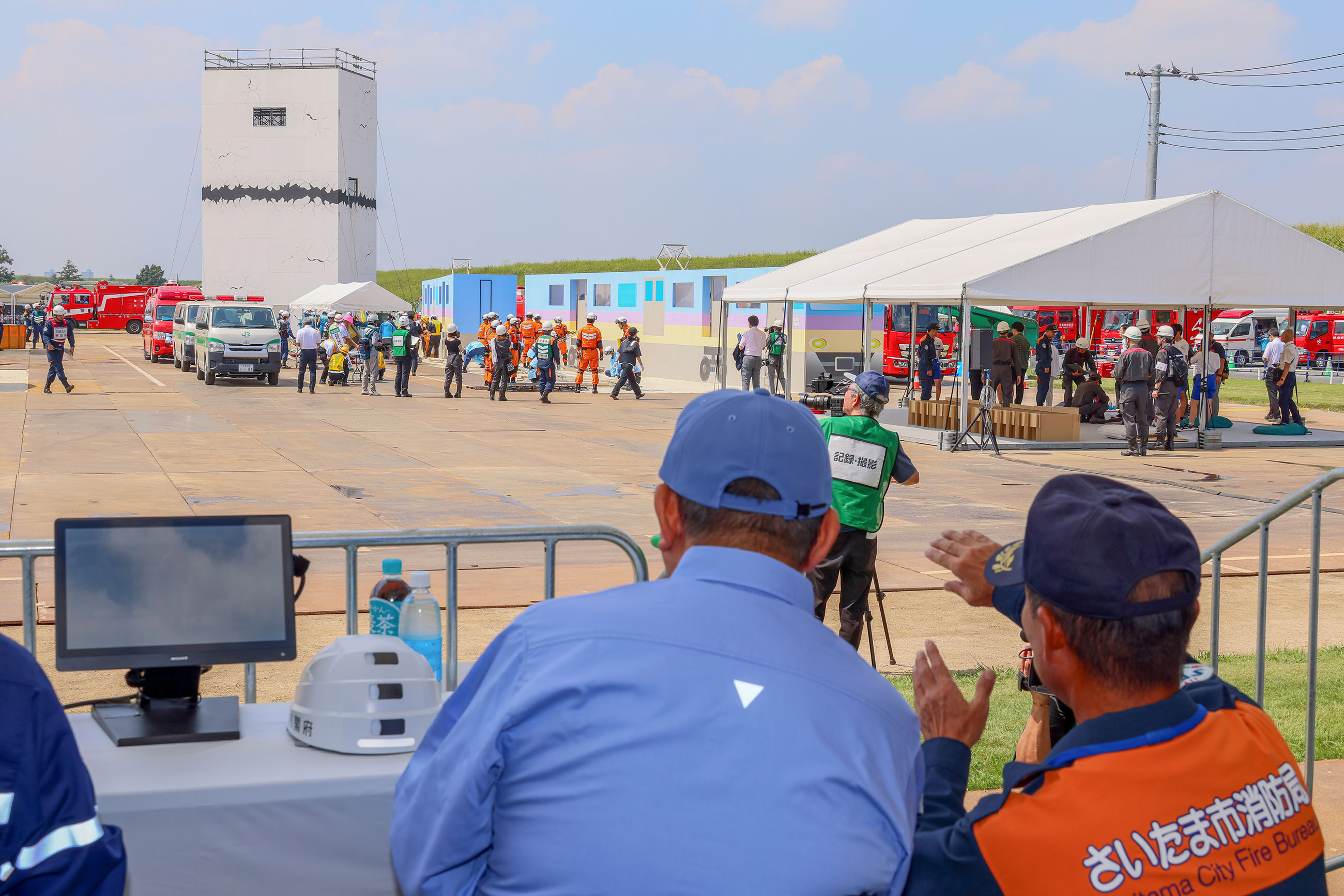 Prime Minister Ishiba observing the rescue drills for buildings buried in landslides (1)