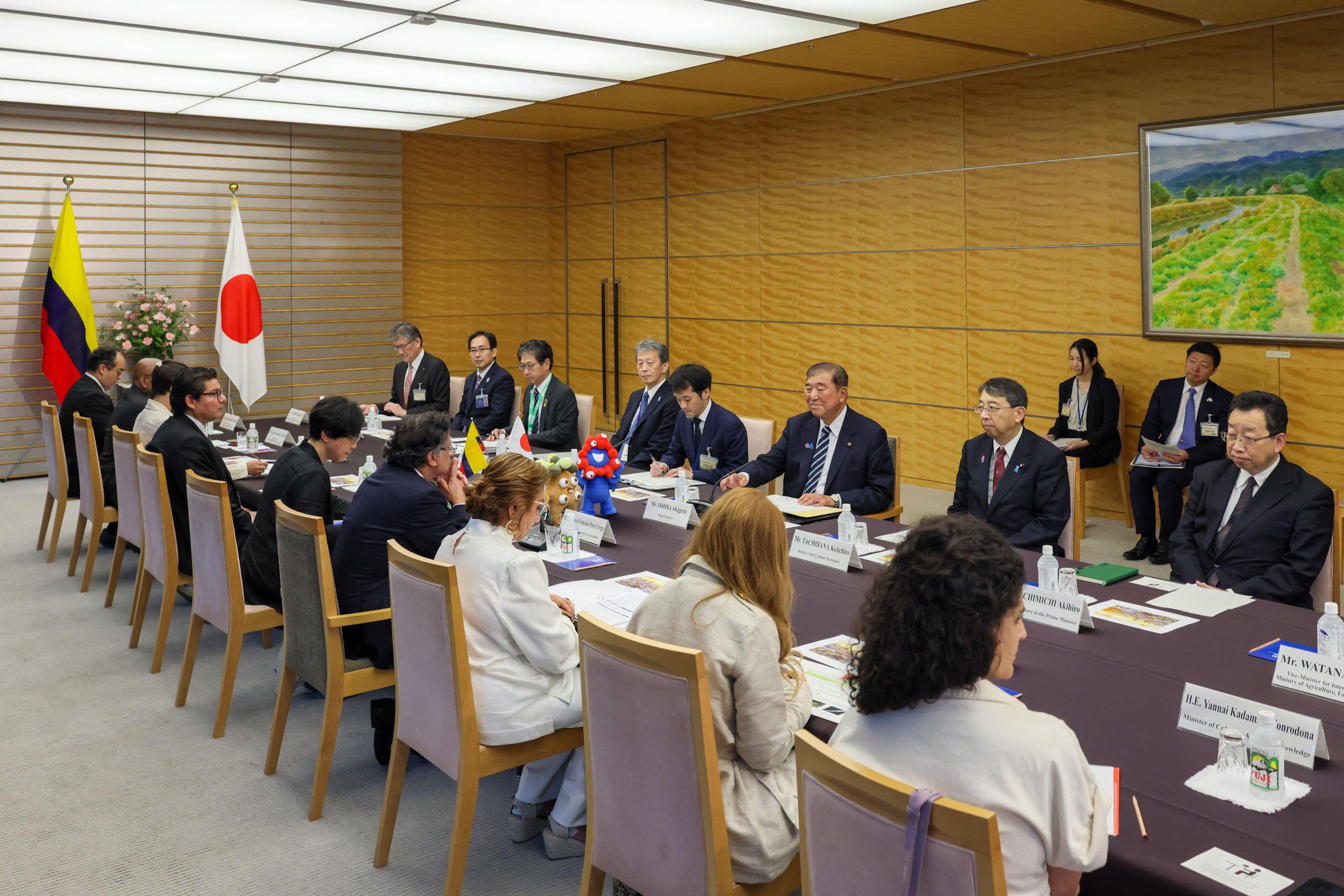 Japan-Colombia Summit Meeting (4)