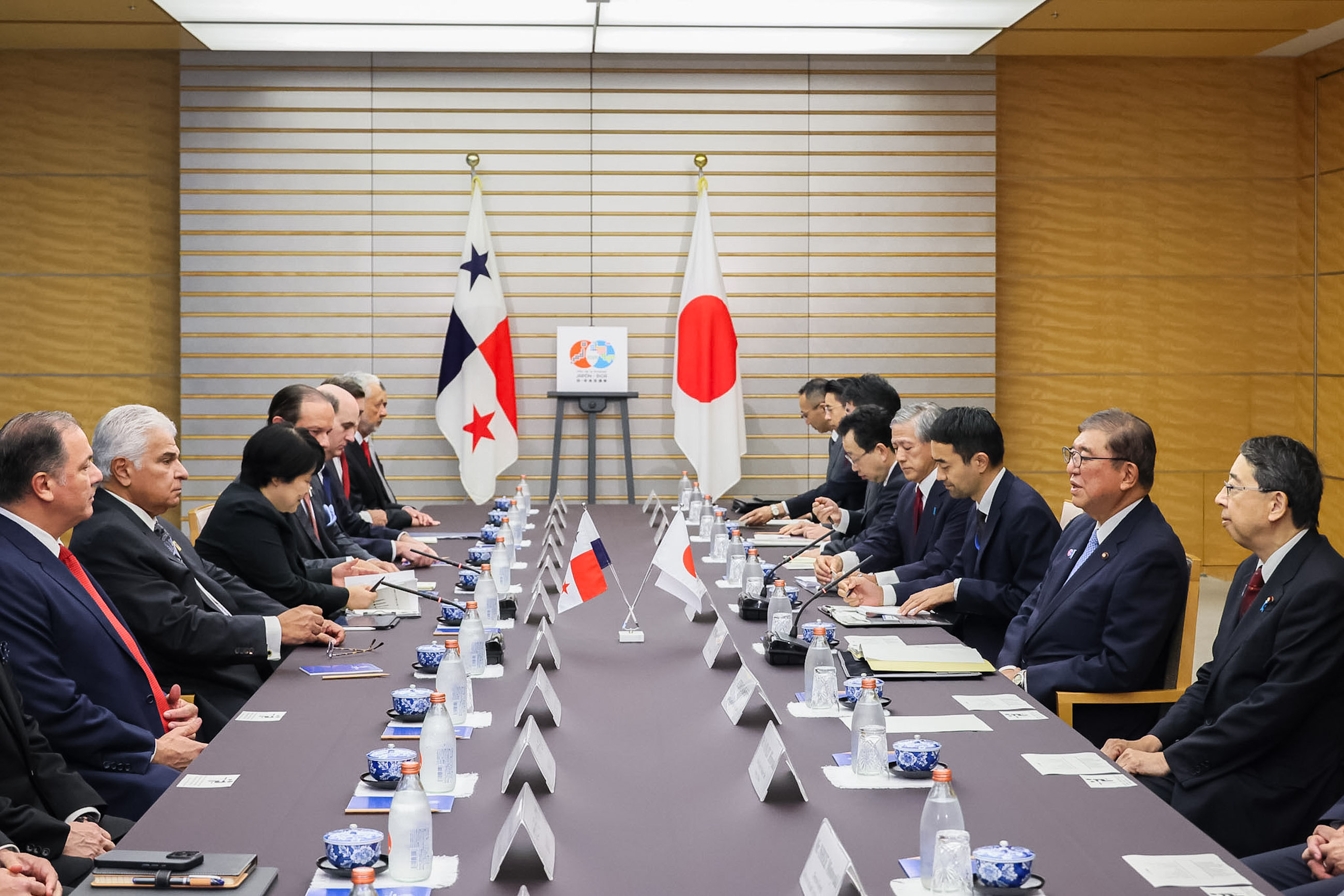 Japan-Panama Summit Meeting (3)