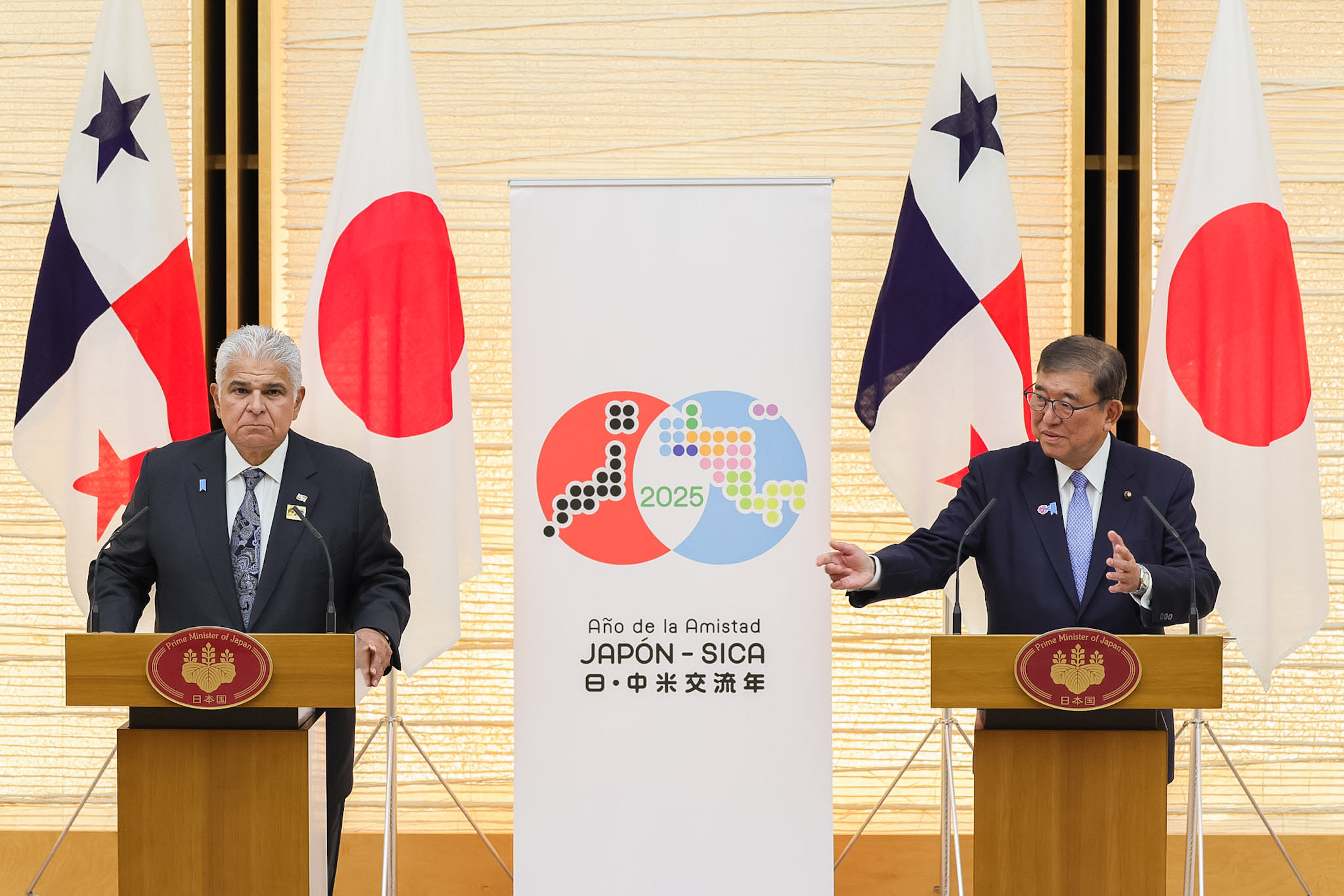 Joint press occasion (2)