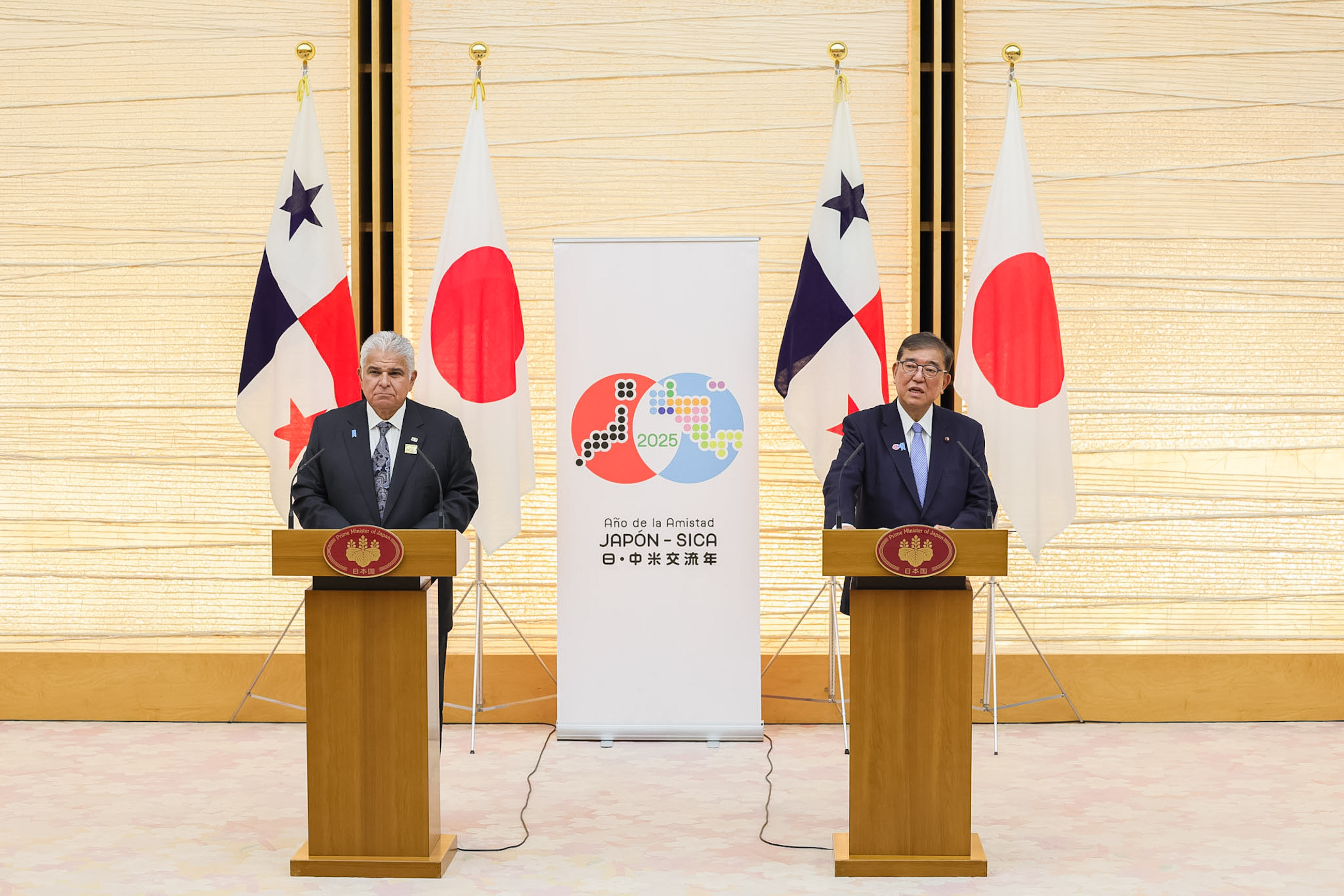 Joint press occasion (3)