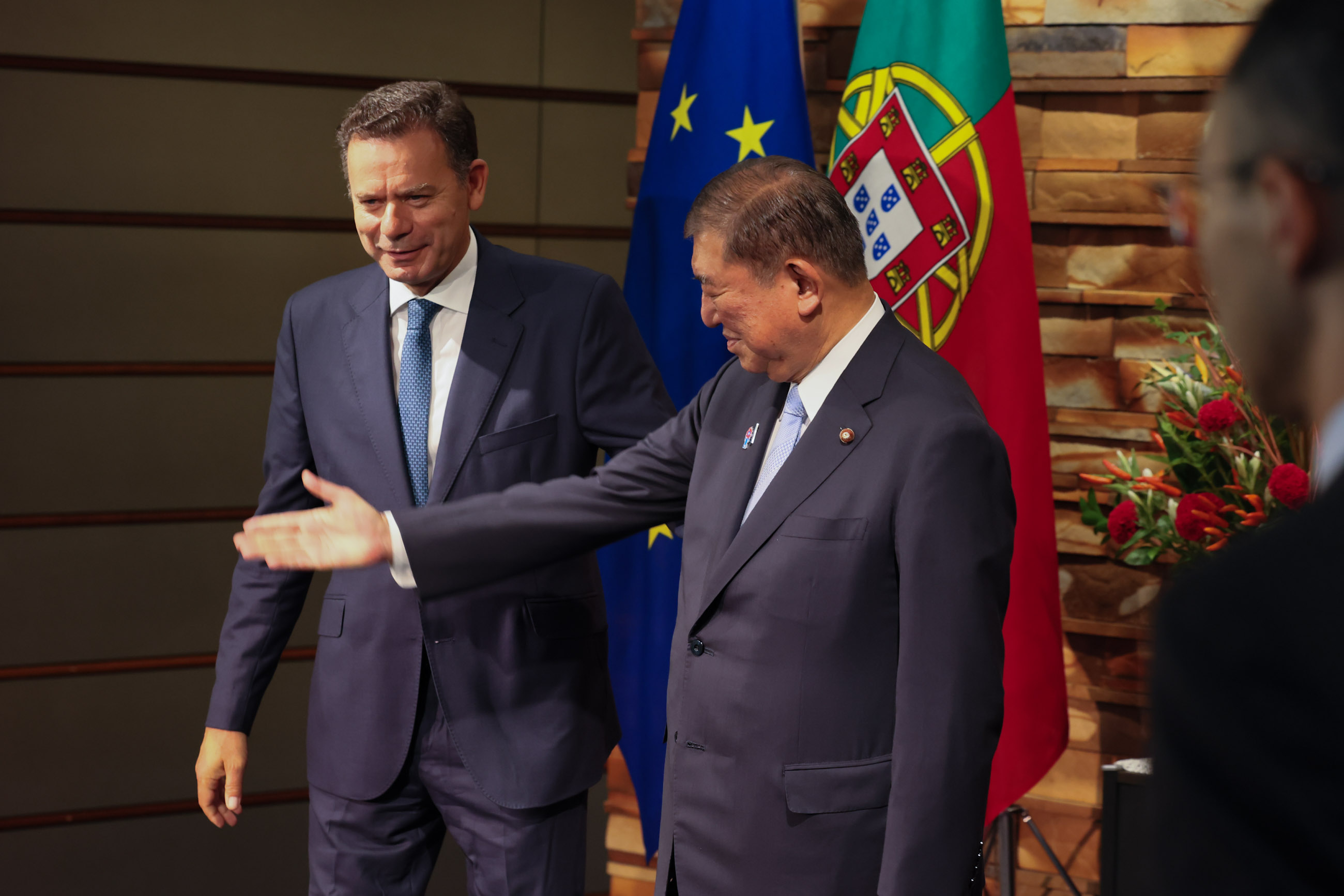 Japan-Portugal Summit Meeting (10)