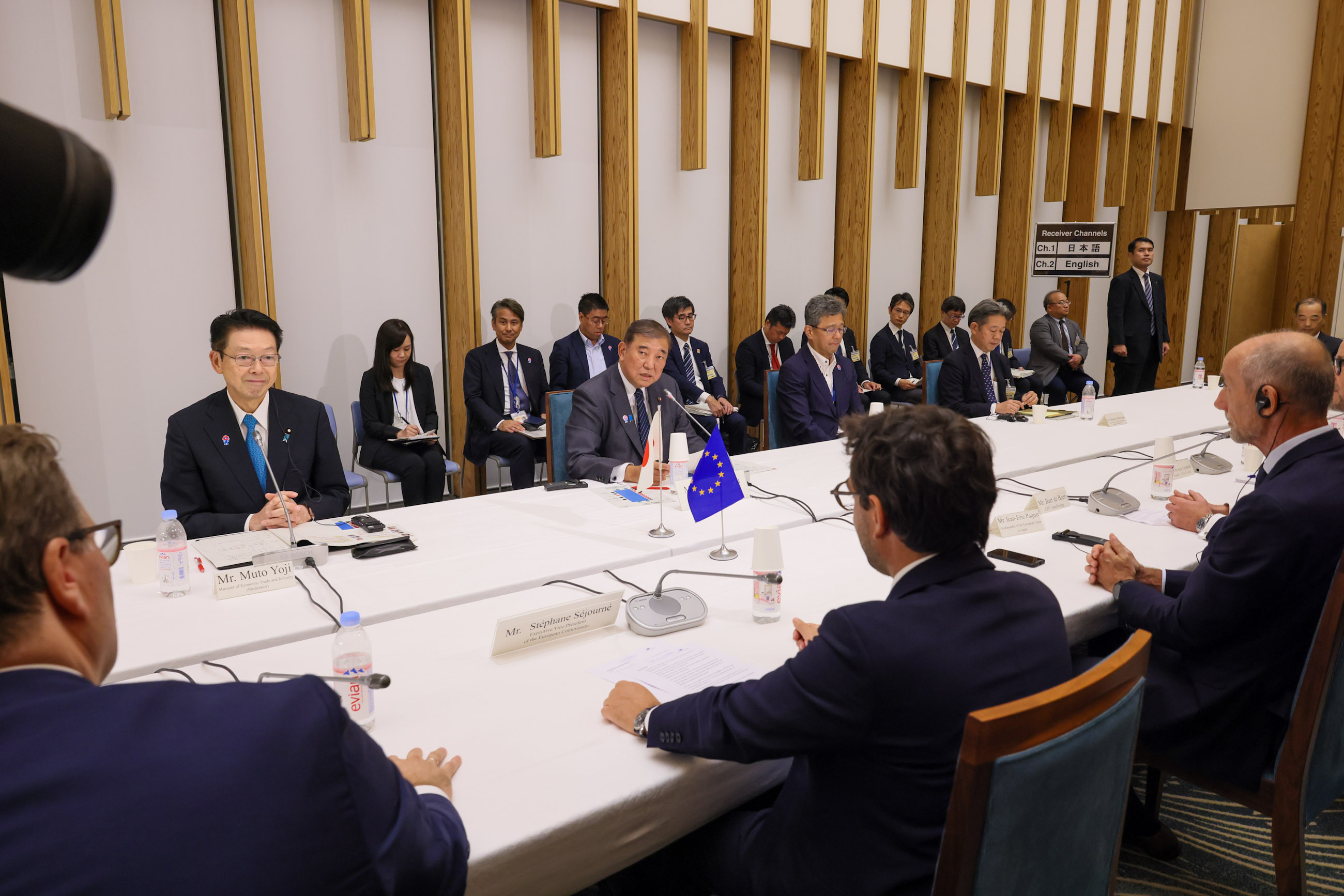 Prime Minister Ishiba receiving a courtesy call (4)