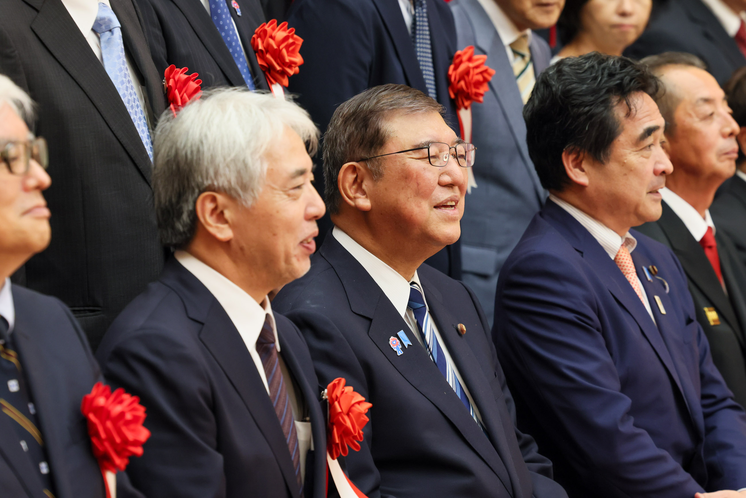 Commemorative photo (2)