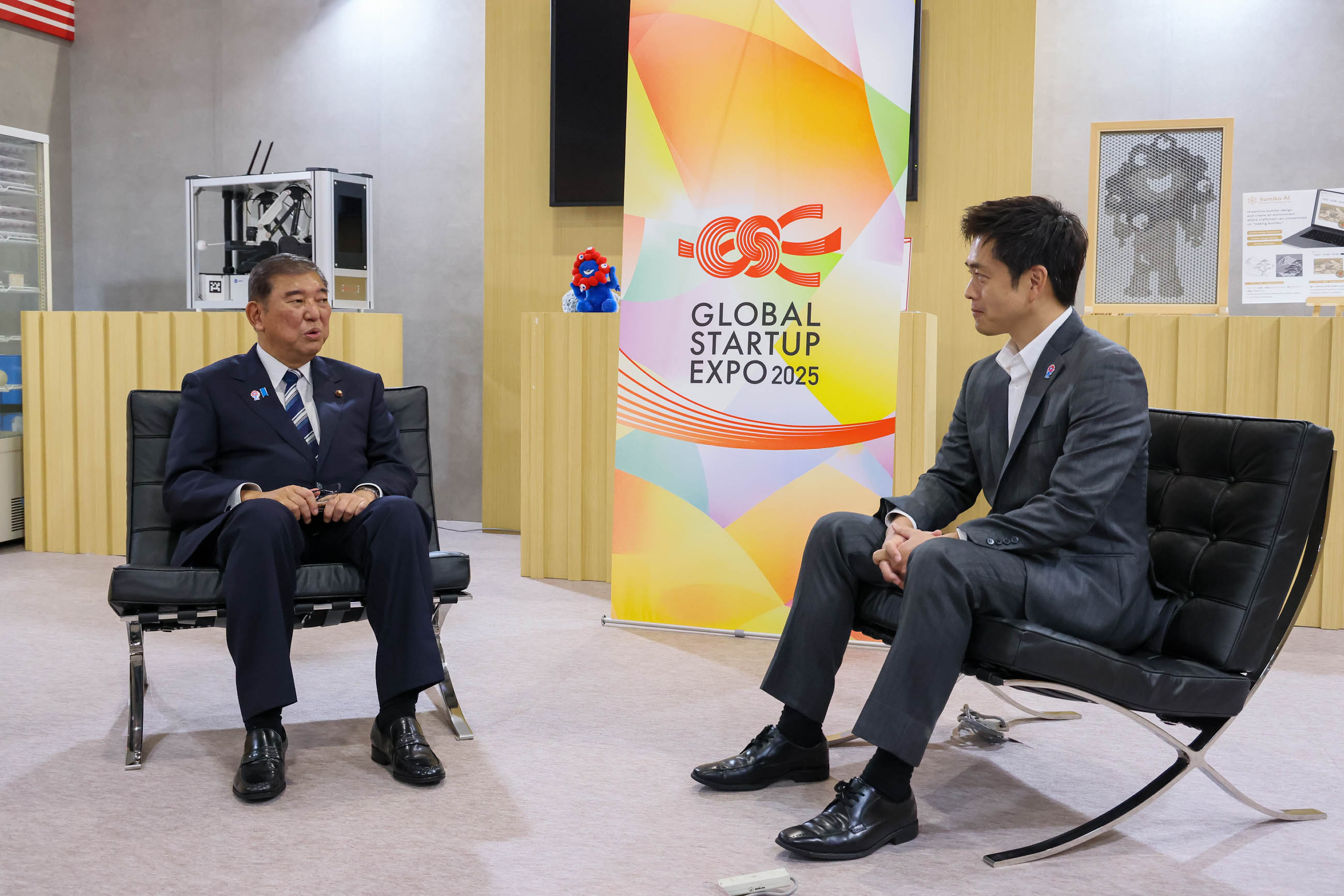 Prime Minister Ishiba meeting with Osaka Governor Yoshimura (3)