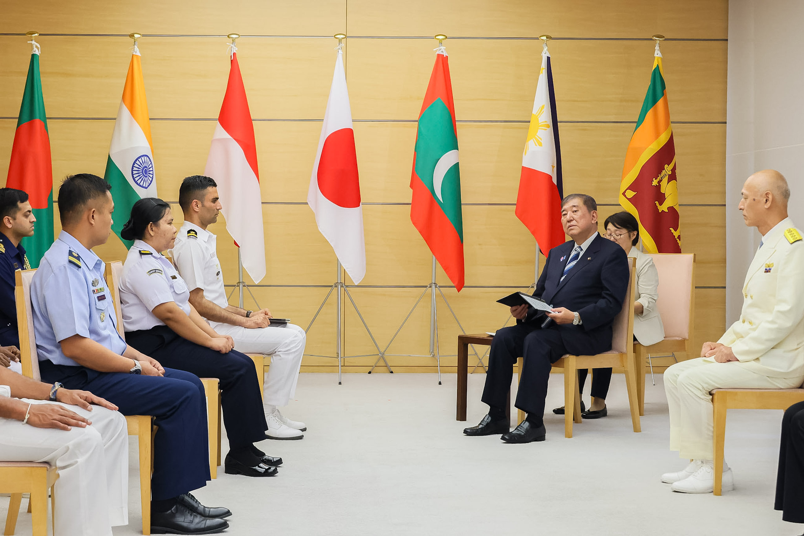 Prime Minister Ishiba receiving a courtesy call (3)