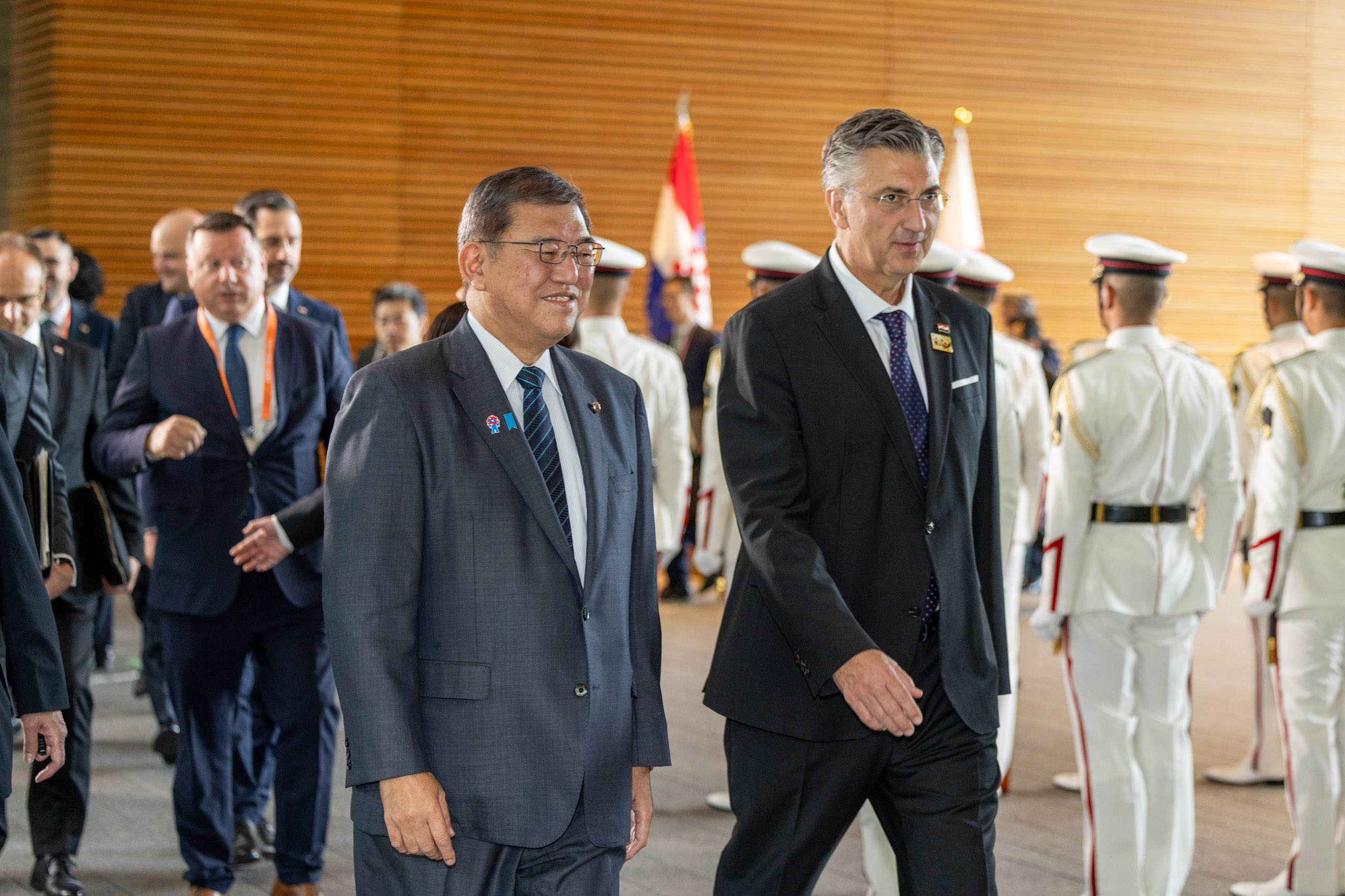 Salute and guard of honor ceremony (6)