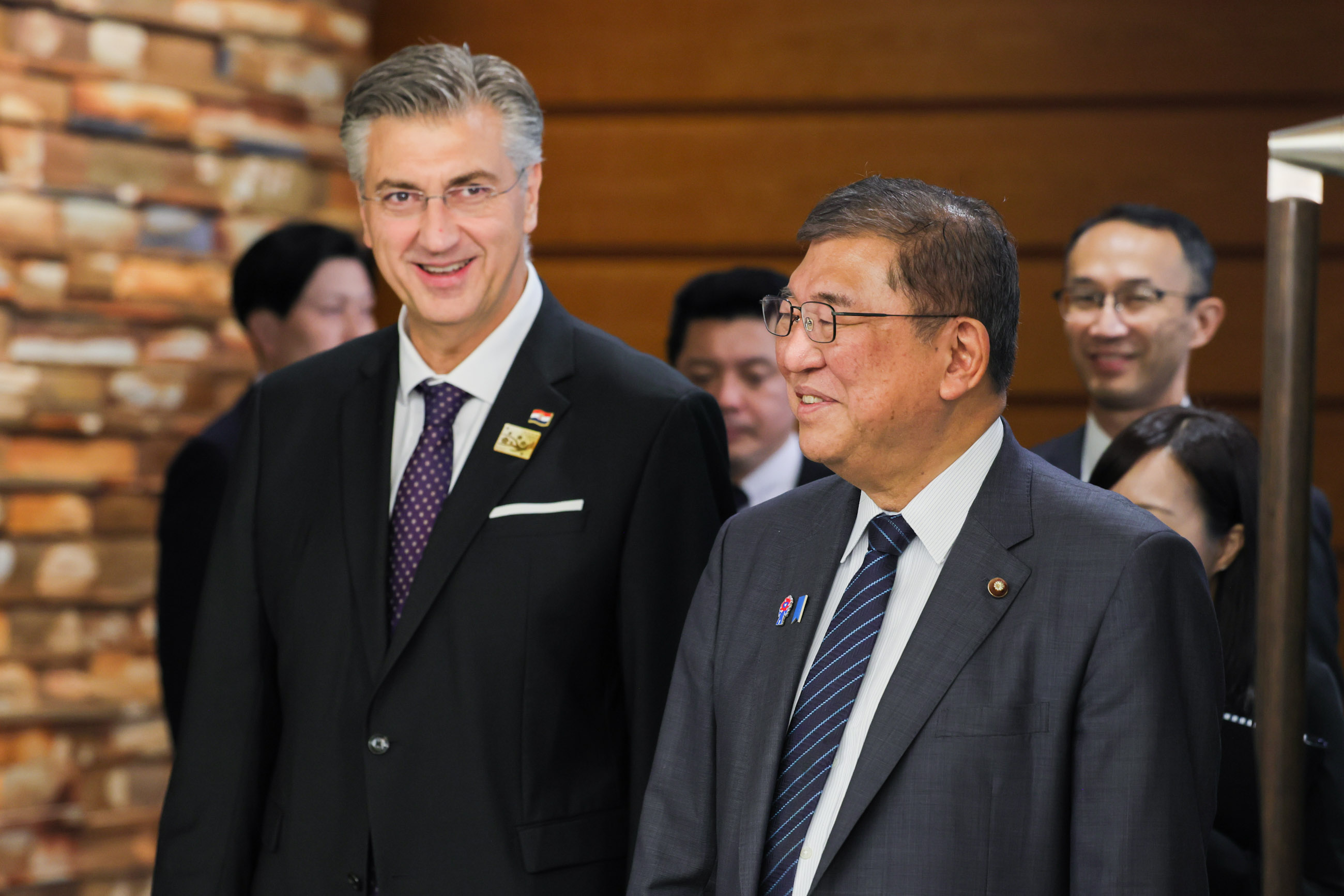 The two leaders ahead of the meeting (2)