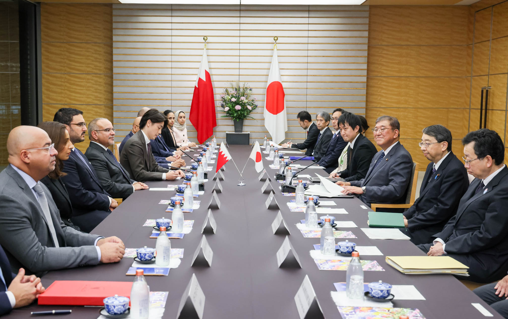 Meeting with His Royal Highness Crown Prince and Prime Minister Salman (3)