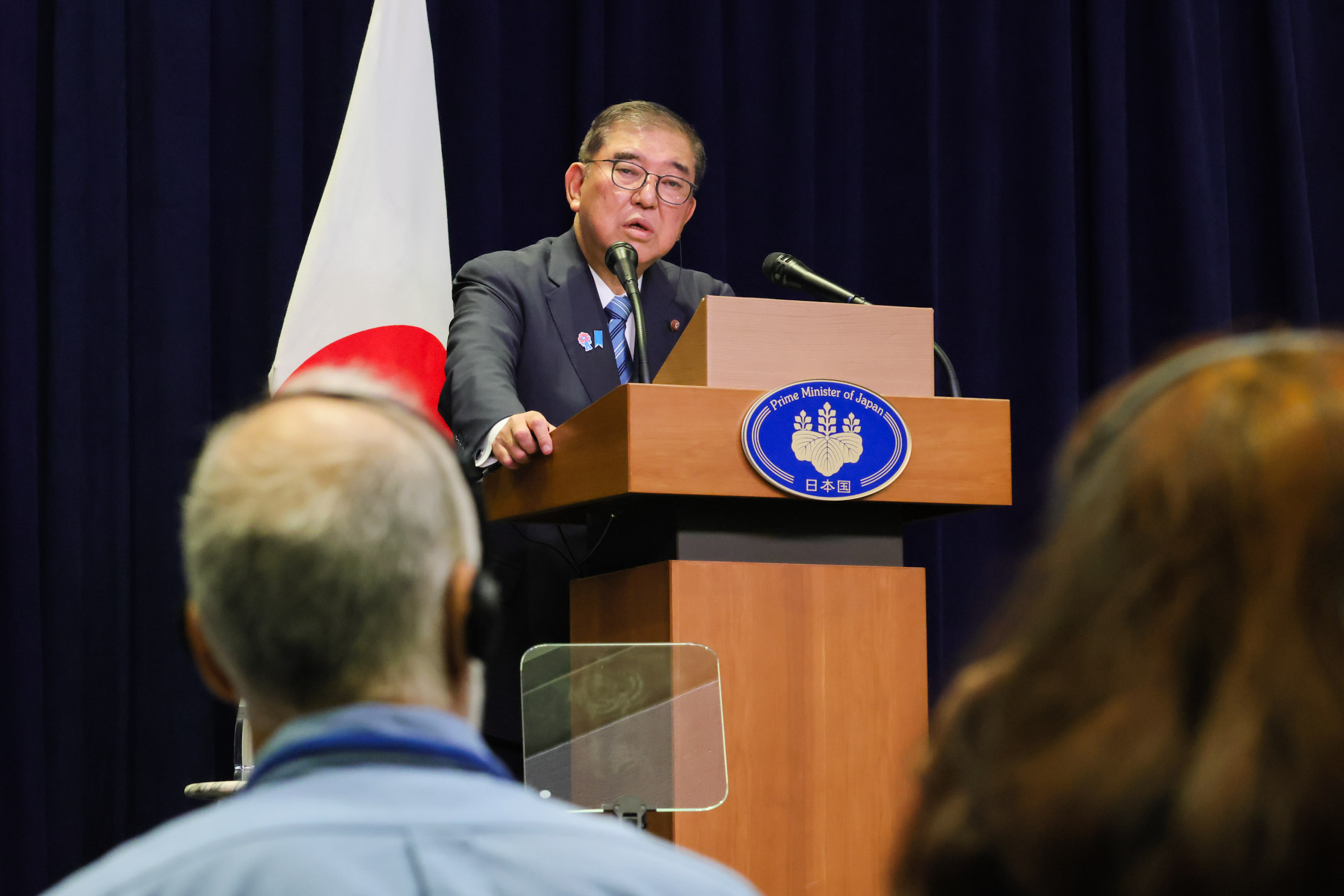 Press Conference (5)