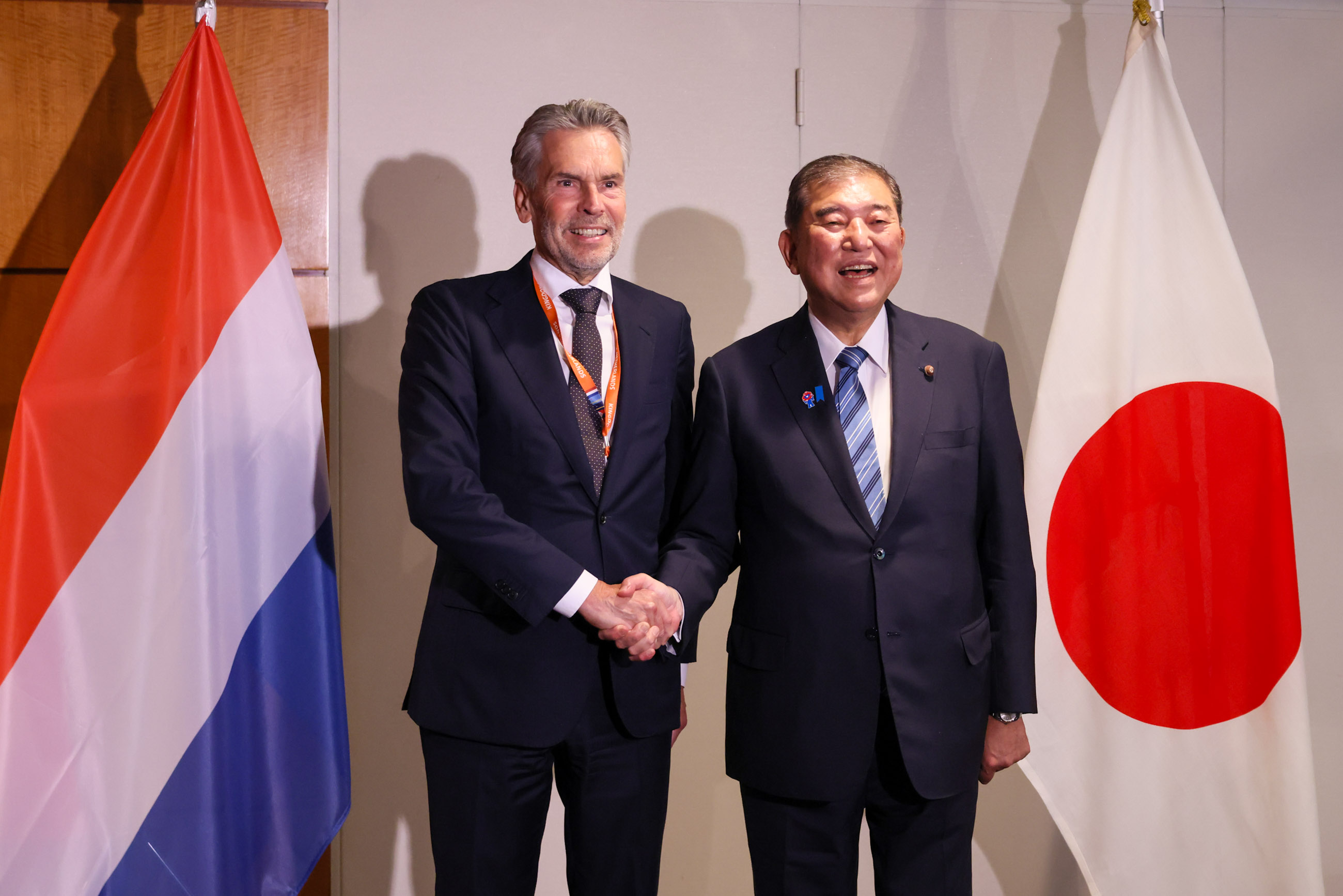 Japan-Netherlands Summit Meeting (2)