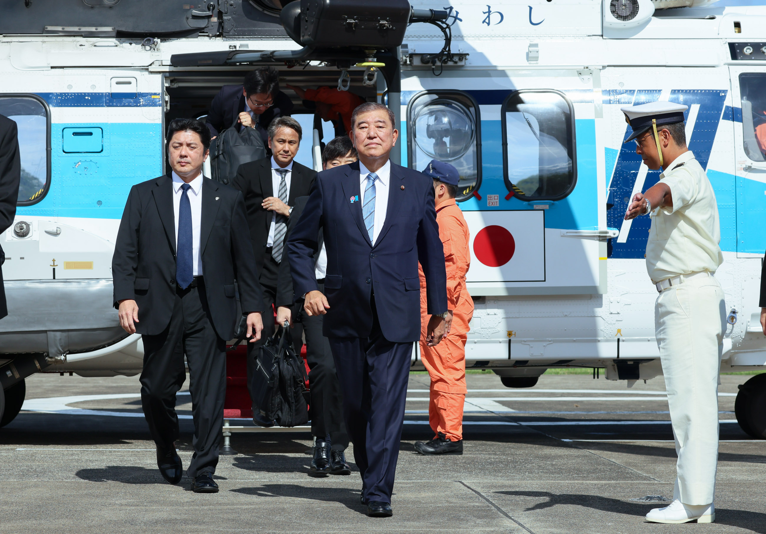 Prime Minister Ishiba arriving at the Japan Coast Guard School (1)