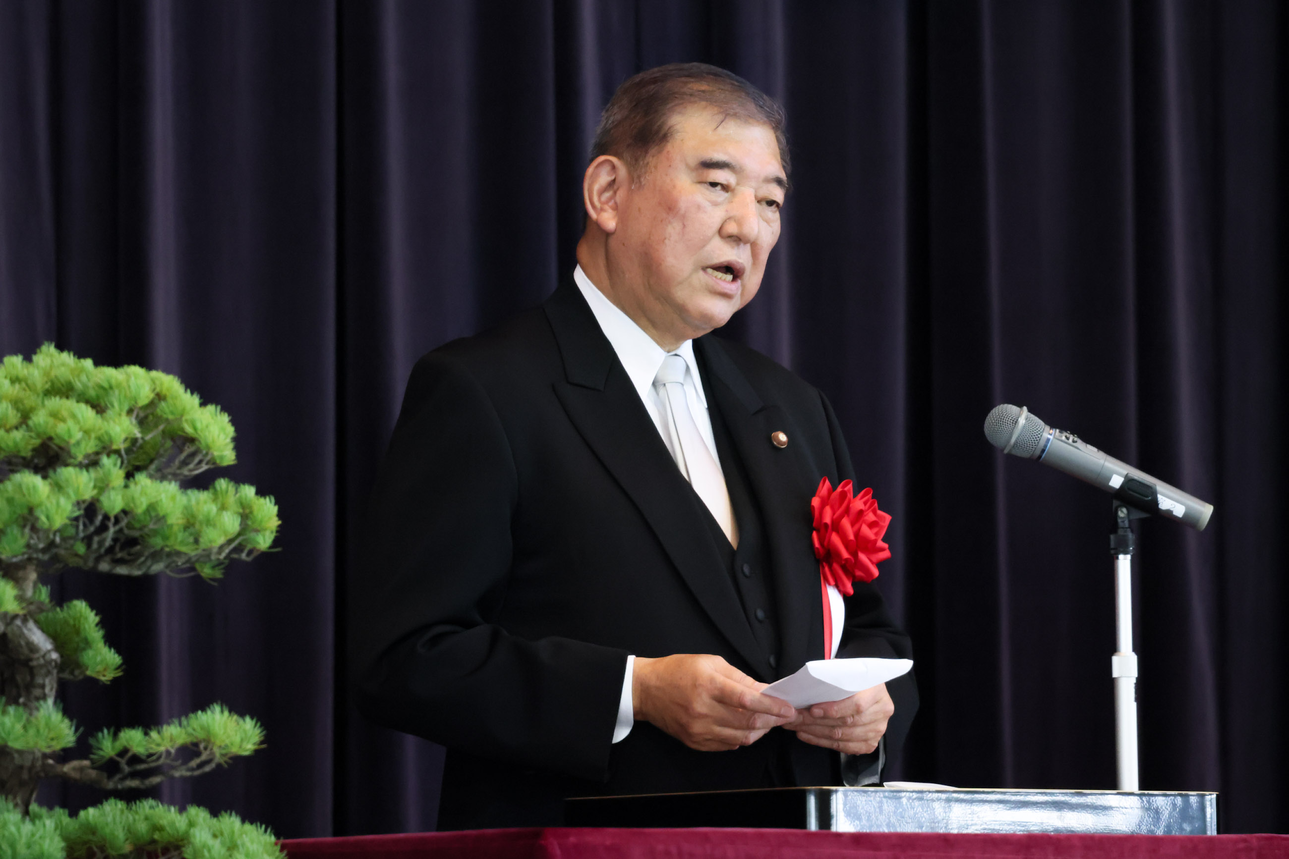 Prime Minister Ishiba delivering a congratulatory address (3)