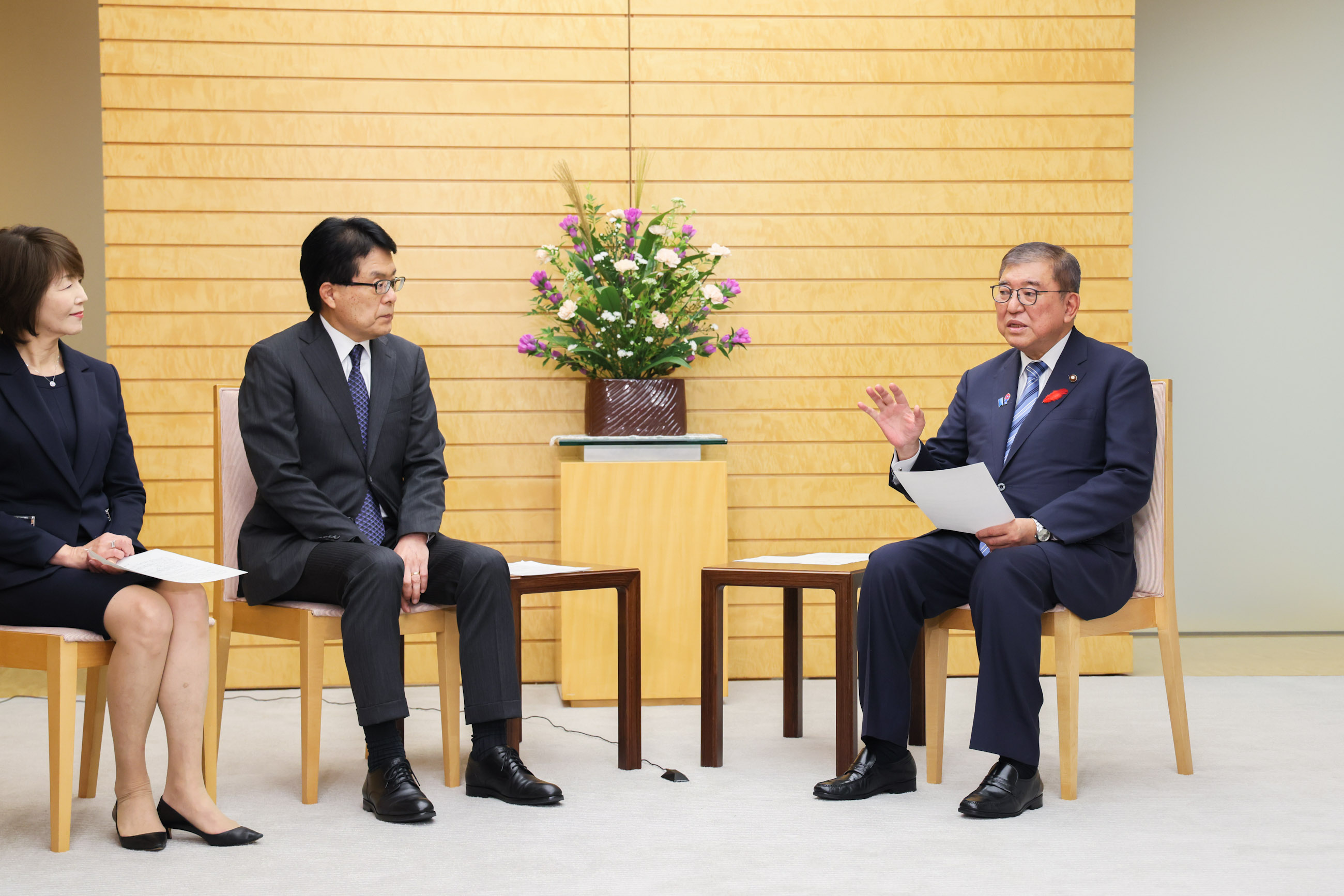 Prime Minister Ishiba receiving a courtesy call (4)