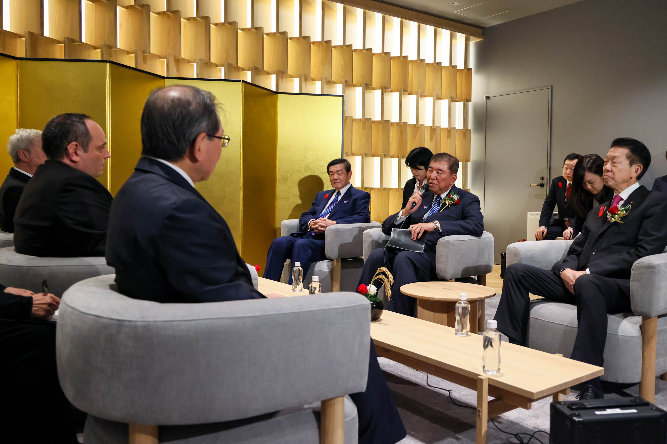 Prime Minsiter Ishiba holding a meeting with Mr. Dimitri Kerkentzes, Secretary General, Bureau International des Expositions (BIE) (2)